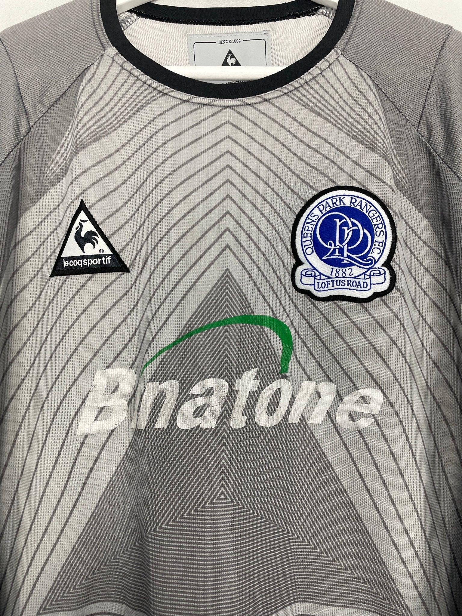 Shop 2003/04 QPR GK SHIRT (XXL) LE COQ, classic football shirts, vintage football shirts & retro soccer jerseys at Cult Kits