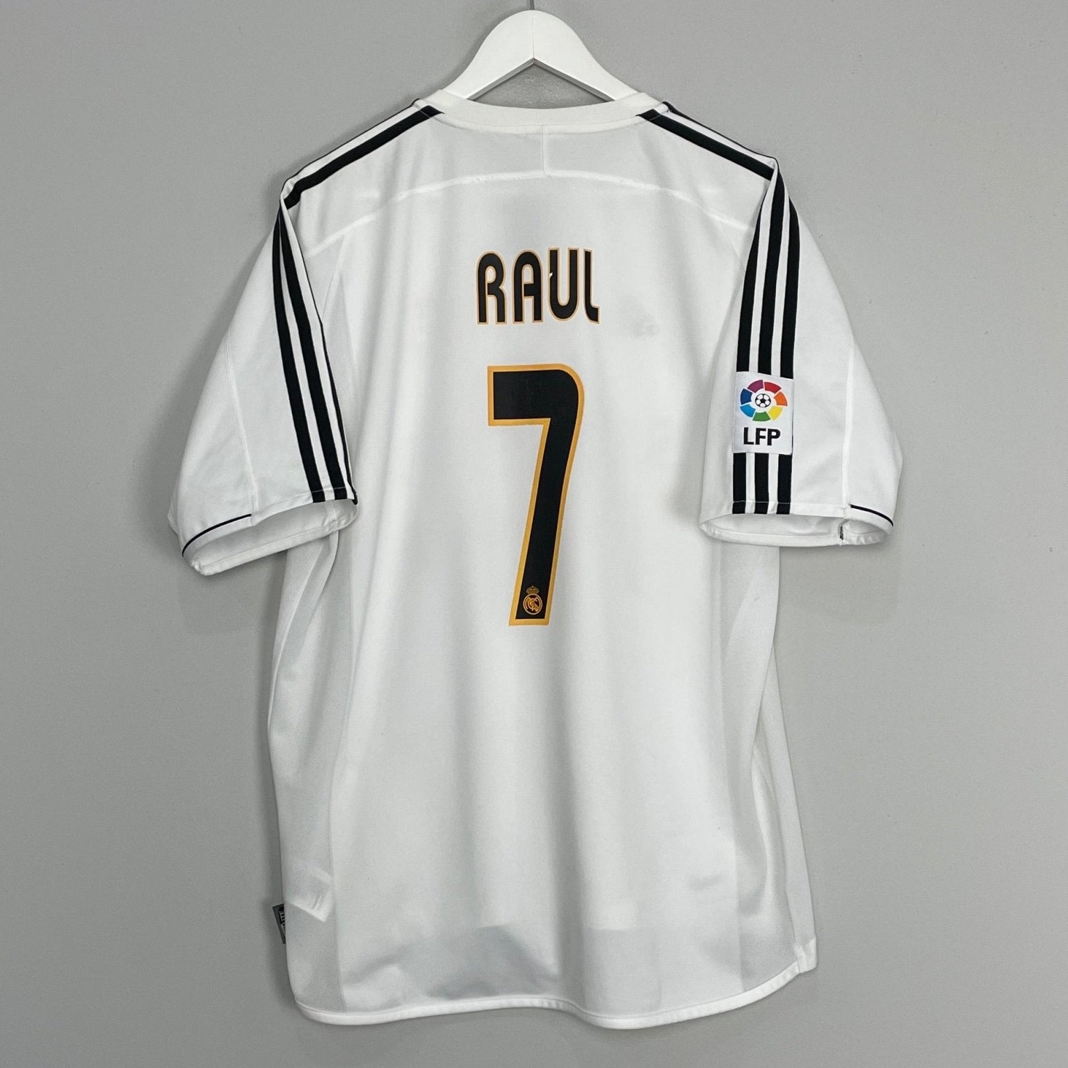 Shop 2003/04 REAL MADRID RAUL #7 HOME SHIRT (L) ADIDAS, classic football shirts, vintage football shirts & retro soccer jerseys at Cult Kits