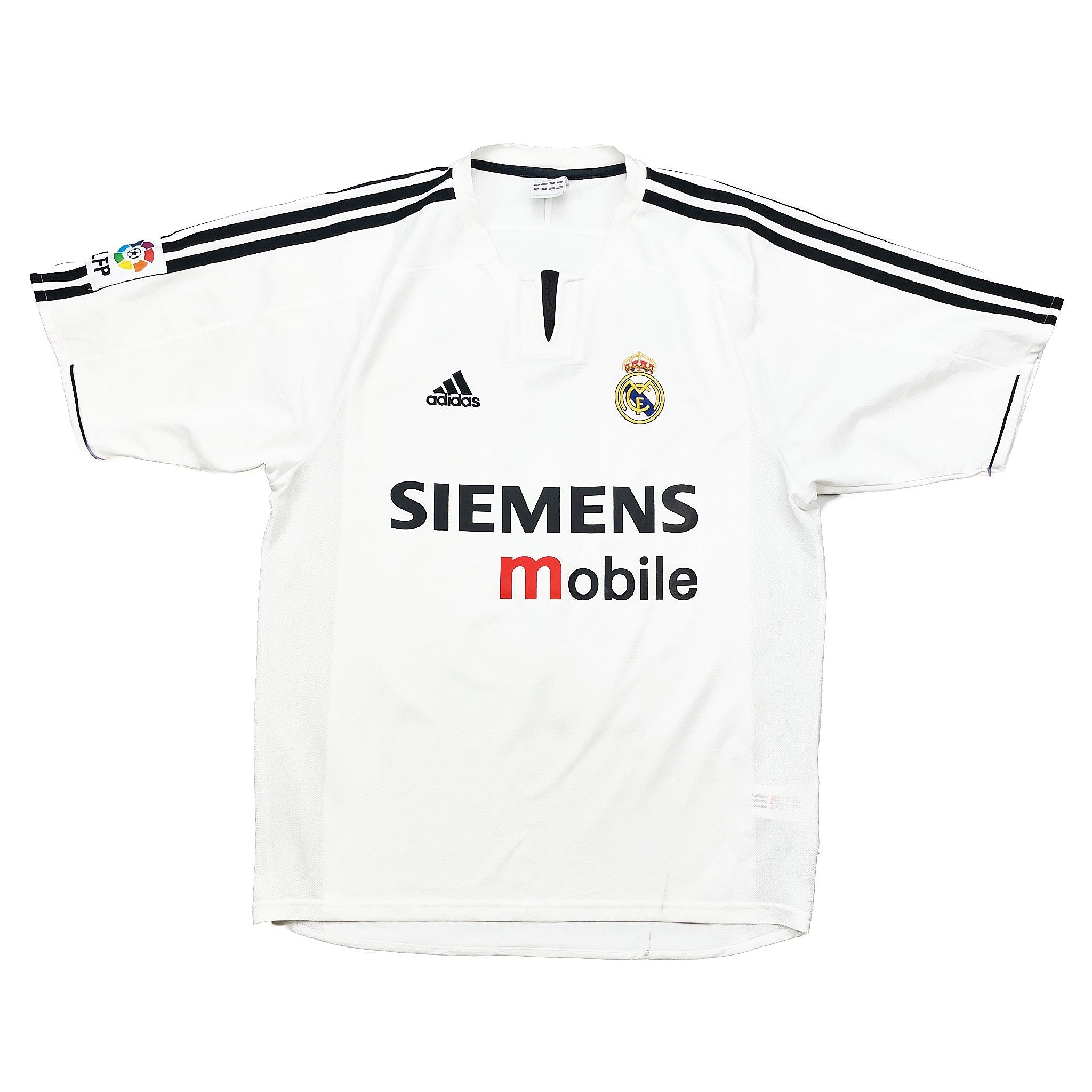 Buy 2003/04 Real Madrid Ronaldo 9 Home Shirt (M) Adidas ~ Free worldwide shipping ~ Authentic Vintage Football Shirts from Cult Kits