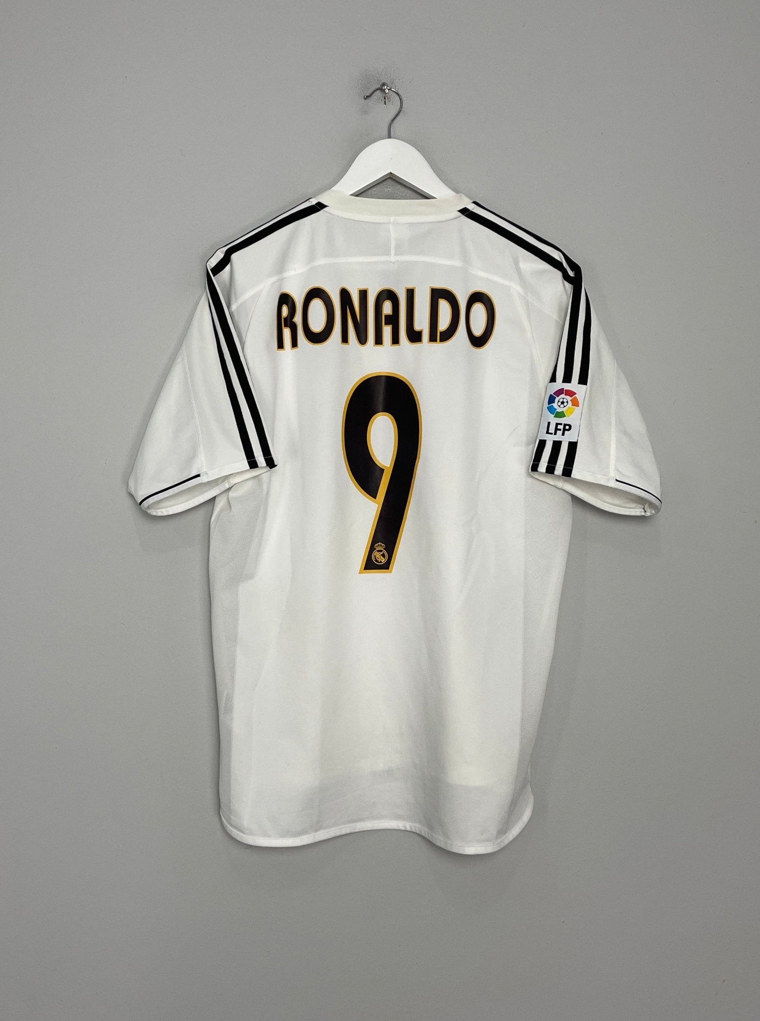 Shop 2003/04 REAL MADRID RONALDO #9 HOME SHIRT (M) ADIDAS, classic football shirts, vintage football shirts & retro soccer jerseys at Cult Kits