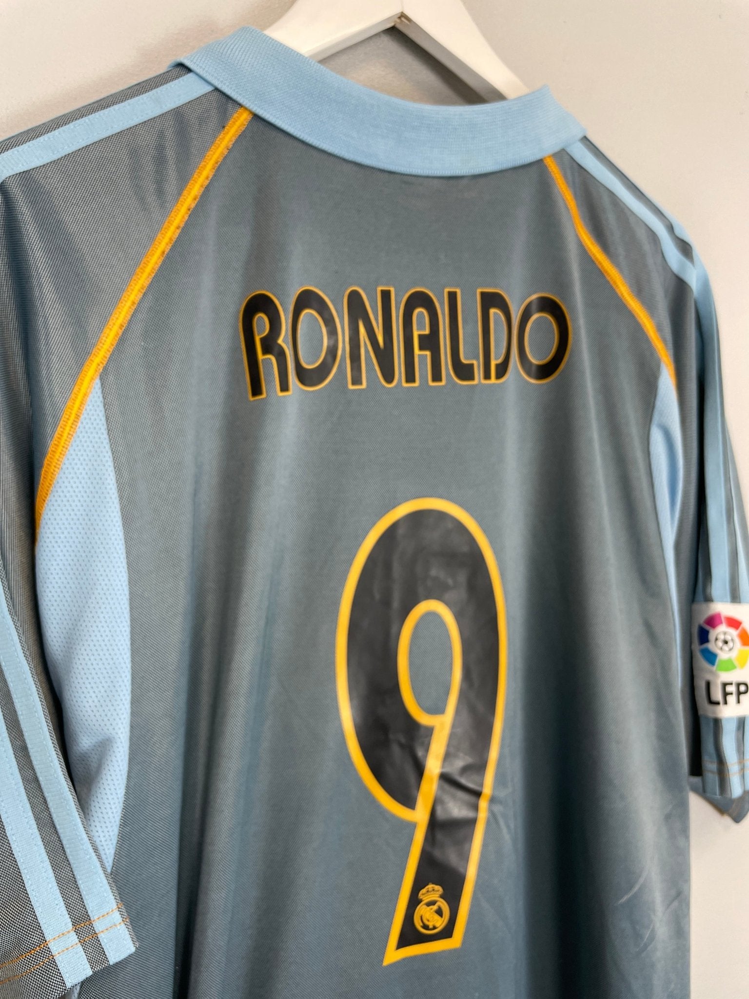 Shop 2003/04 REAL MADRID RONALDO #9 THIRD SHIRT (XL) ADIDAS, classic football shirts, vintage football shirts & retro soccer jerseys at Cult Kits