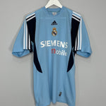 Shop 2003/04 REAL MADRID TRAINING SHIRT (M) ADIDAS, classic football shirts, vintage football shirts & retro soccer jerseys at Cult Kits