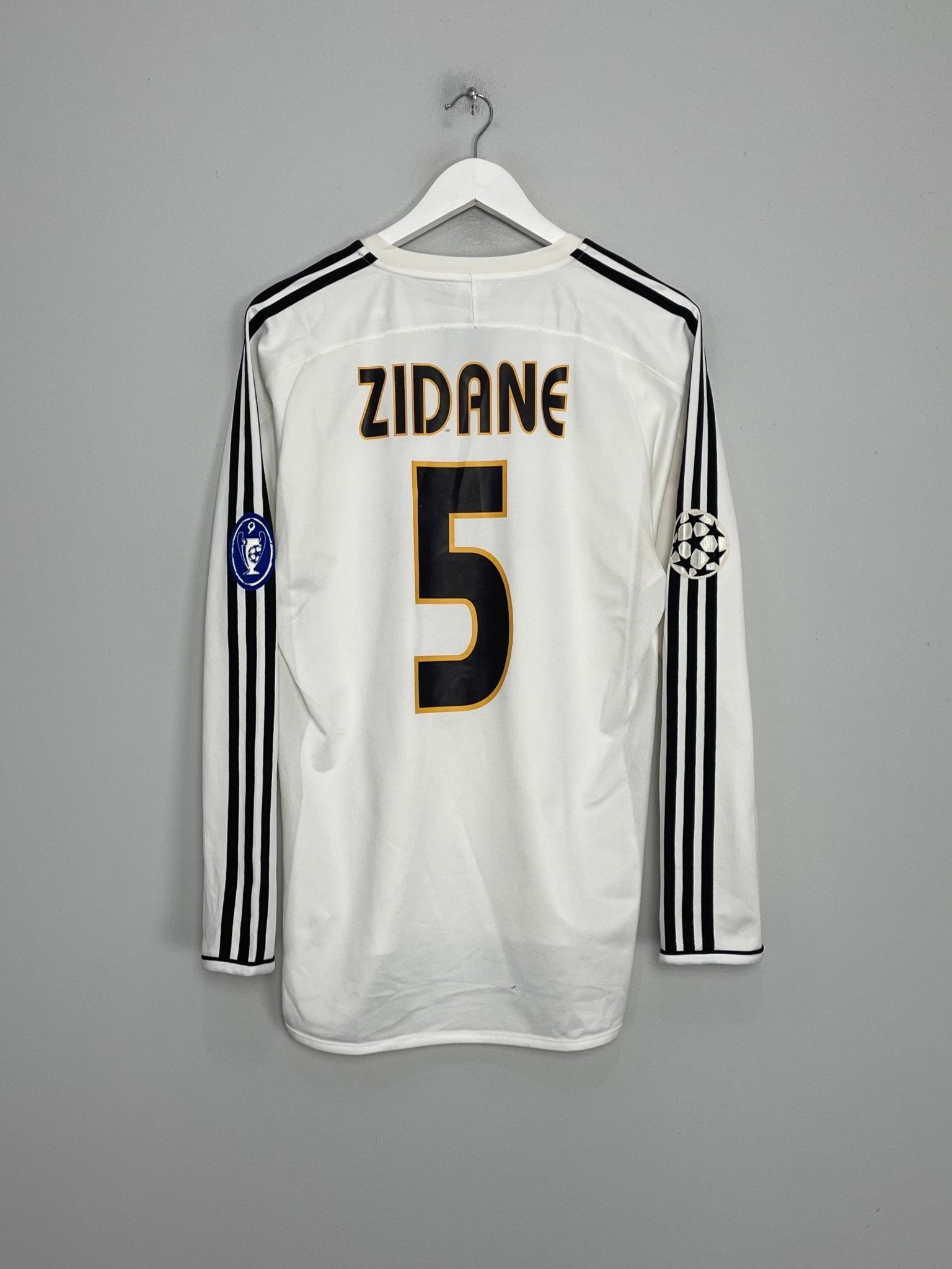 Shop 2003/04 REAL MADRID ZIDANE #5 L/S C/L HOME SHIRT (M) ADIDAS, classic football shirts, vintage football shirts & retro soccer jerseys at Cult Kits