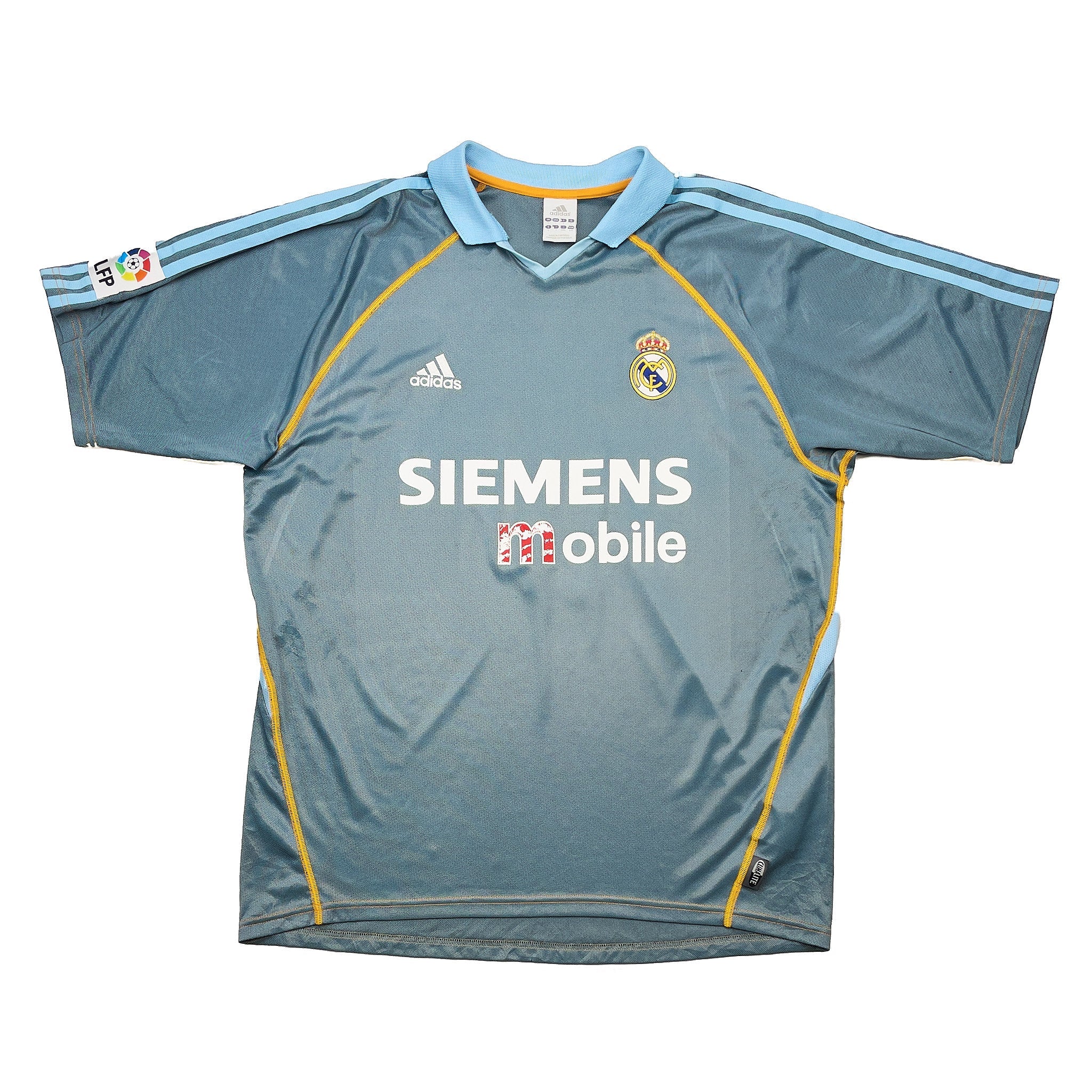 Buy 2003/04 Real Madrid Zidane 5 Third Shirt (L) Adidas ~ Free worldwide shipping ~ Authentic Vintage Football Shirts from Cult Kits