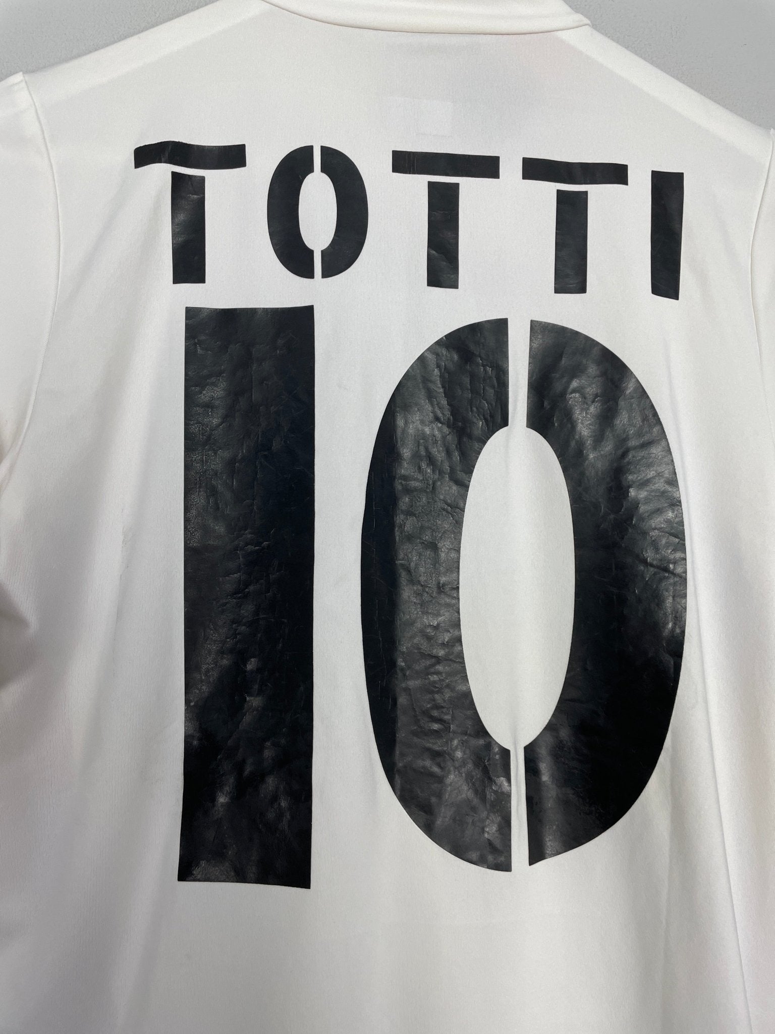 Shop 2003/04 ROMA TOTTI #10 AWAY SHIRT (S) DIADORA, classic football shirts, vintage football shirts & retro soccer jerseys at Cult Kits