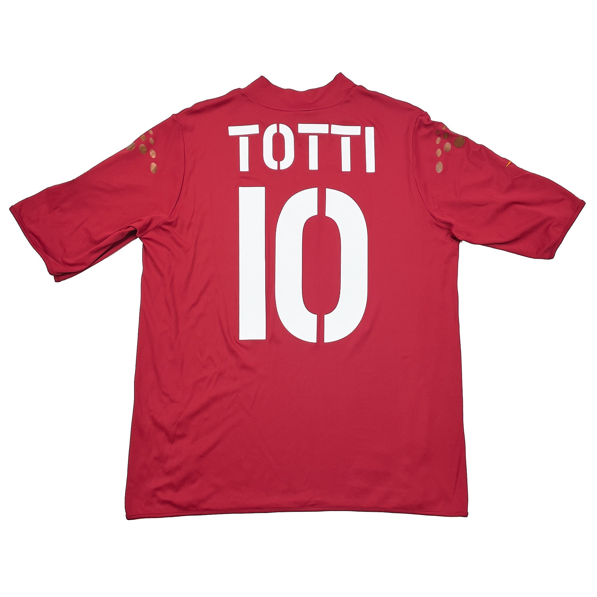 Buy 2003/04 ROMA TOTTI 10 HOME SHIRT (L) DIADORA ~ Free worldwide shipping available ~ Authentic Vintage Football Shirts from Cult Kits