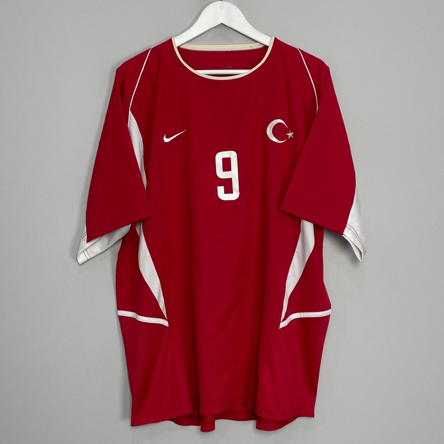 Shop 2003/04 TURKEY #9 HOME SHIRT (XXL) NIKE, classic football shirts, vintage football shirts & retro soccer jerseys at Cult Kits