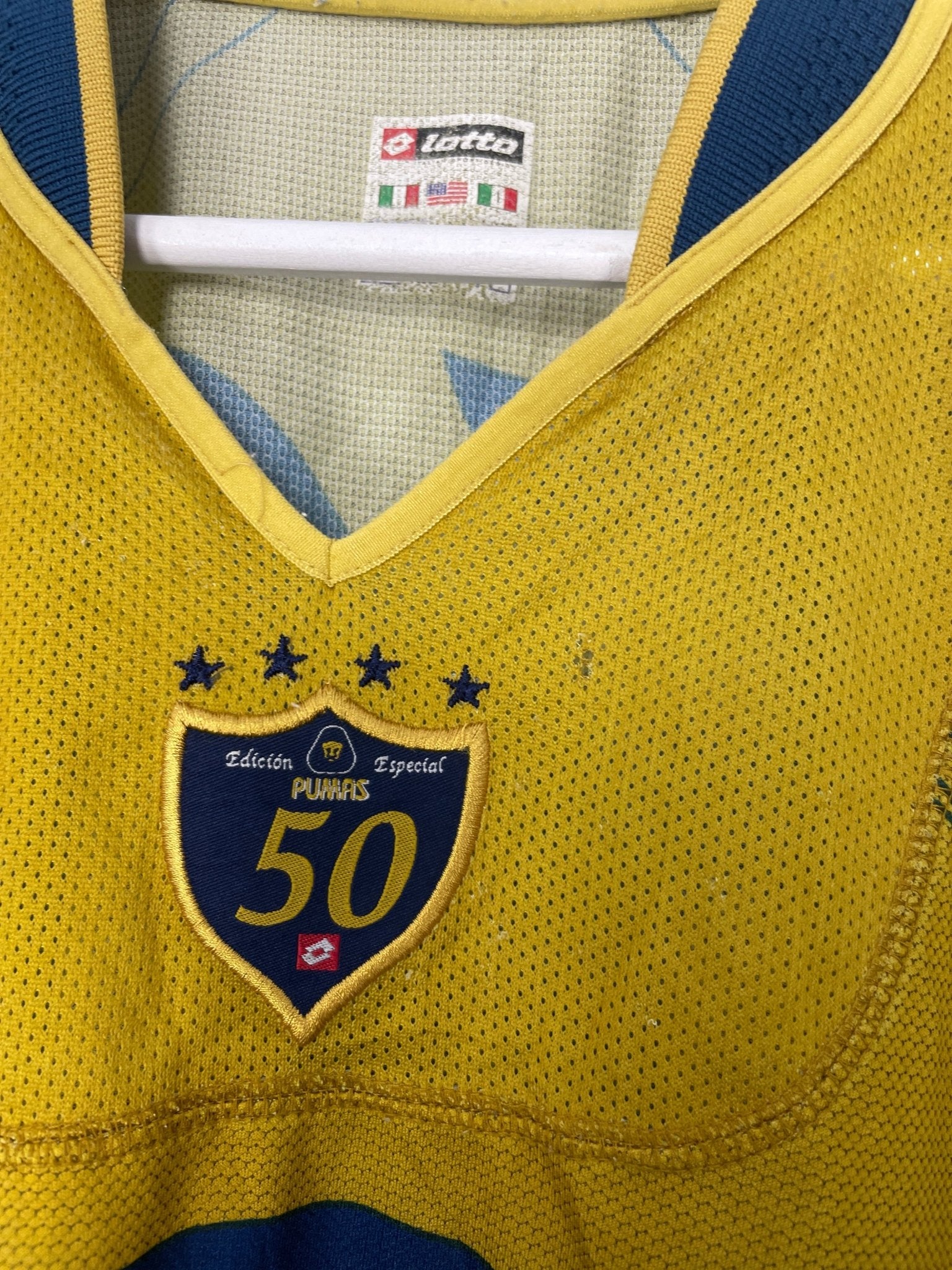 Shop 2003/04 UNAM PUMAS *50 YEARS* SPECIAL SHIRT (L) LOTTO, classic football shirts, vintage football shirts & retro soccer jerseys at Cult Kits