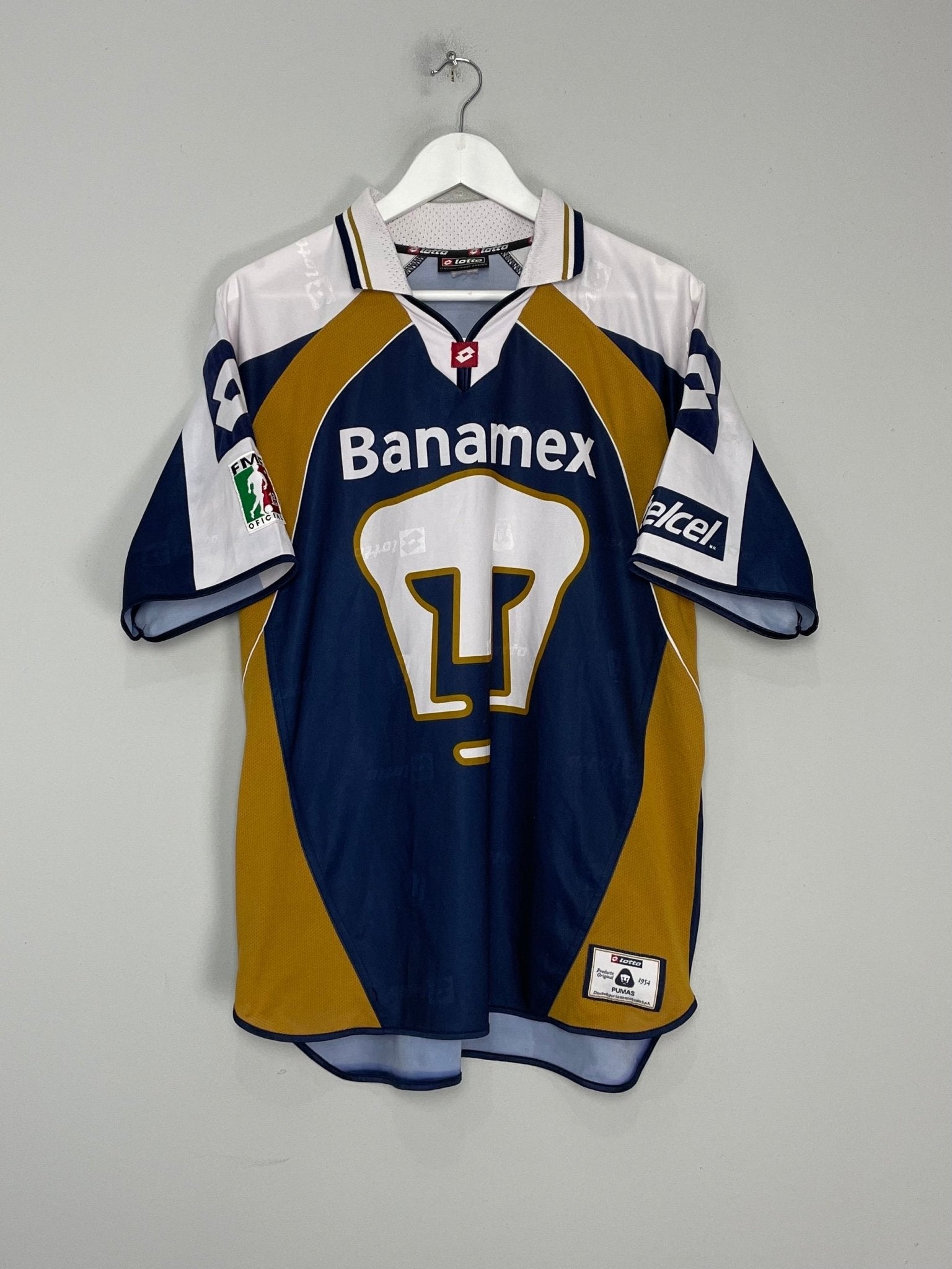 Shop 2003/04 UNAM PUMAS HOME SHIRT (L) LOTTO, classic football shirts, vintage football shirts & retro soccer jerseys at Cult Kits