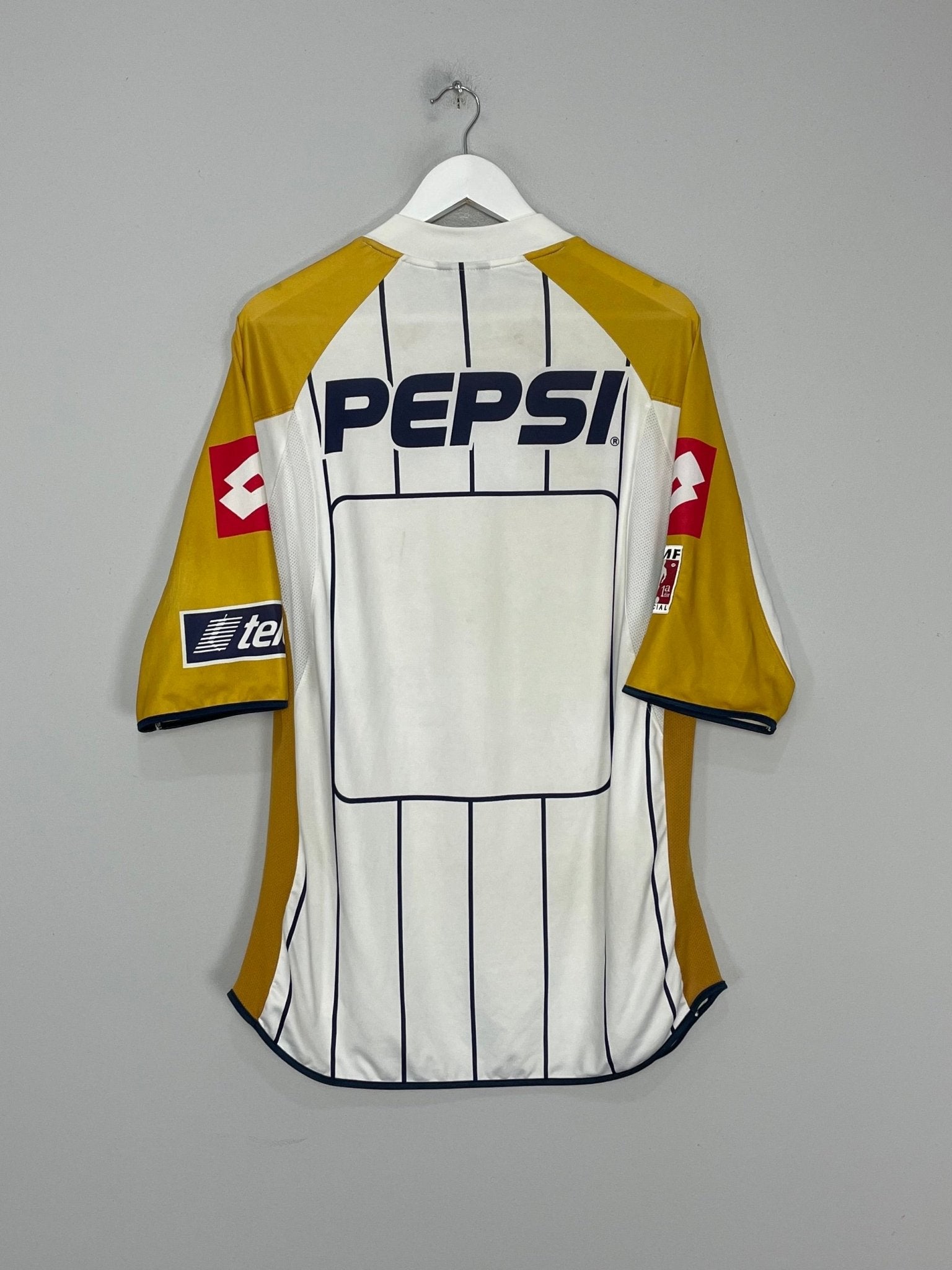 Shop 2003/04 UNAM PUMAS HOME SHIRT (L) LOTTO, classic football shirts, vintage football shirts & retro soccer jerseys at Cult Kits