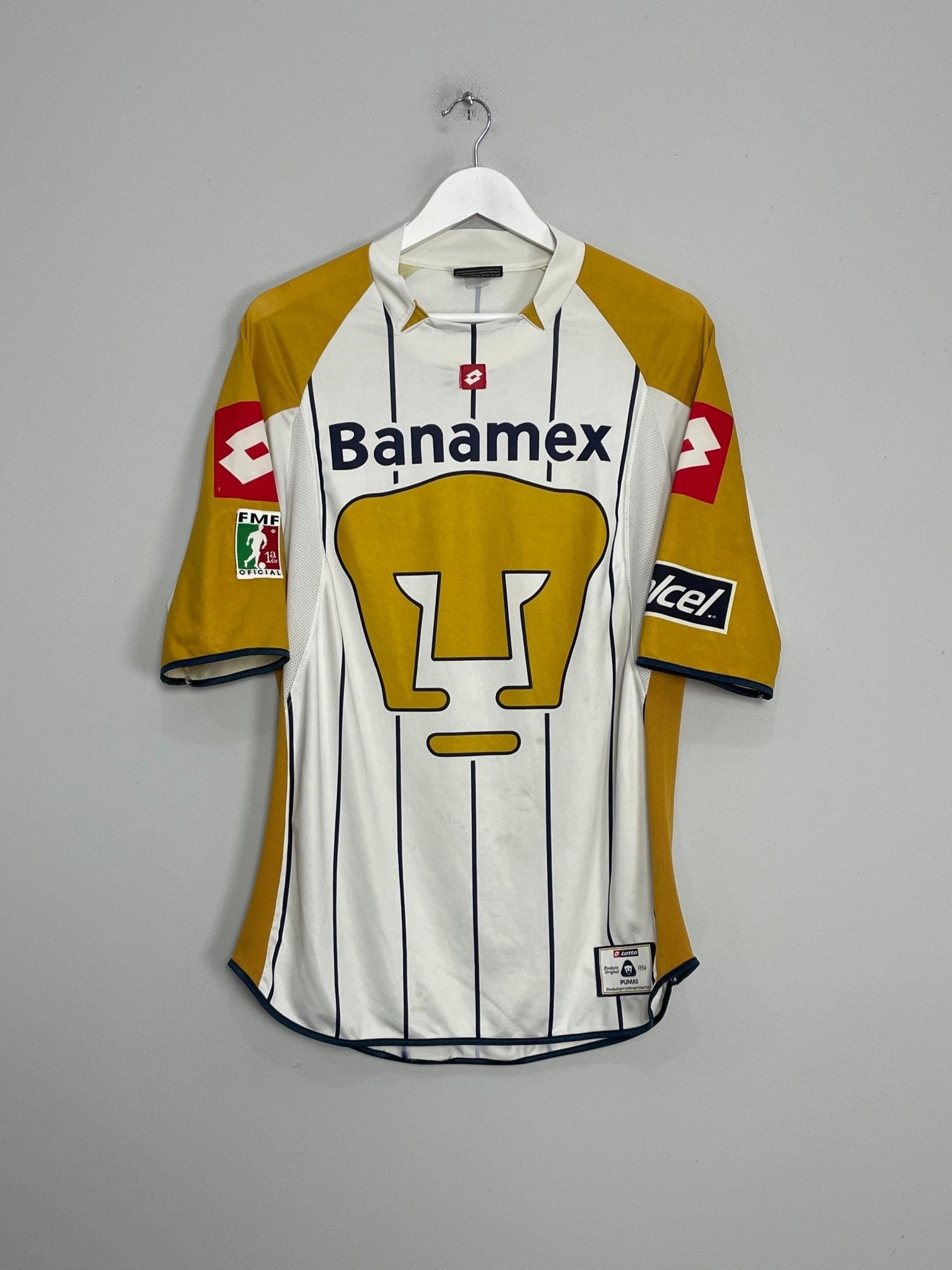 Shop 2003/04 UNAM PUMAS HOME SHIRT (M) LOTTO, classic football shirts, vintage football shirts & retro soccer jerseys at Cult Kits