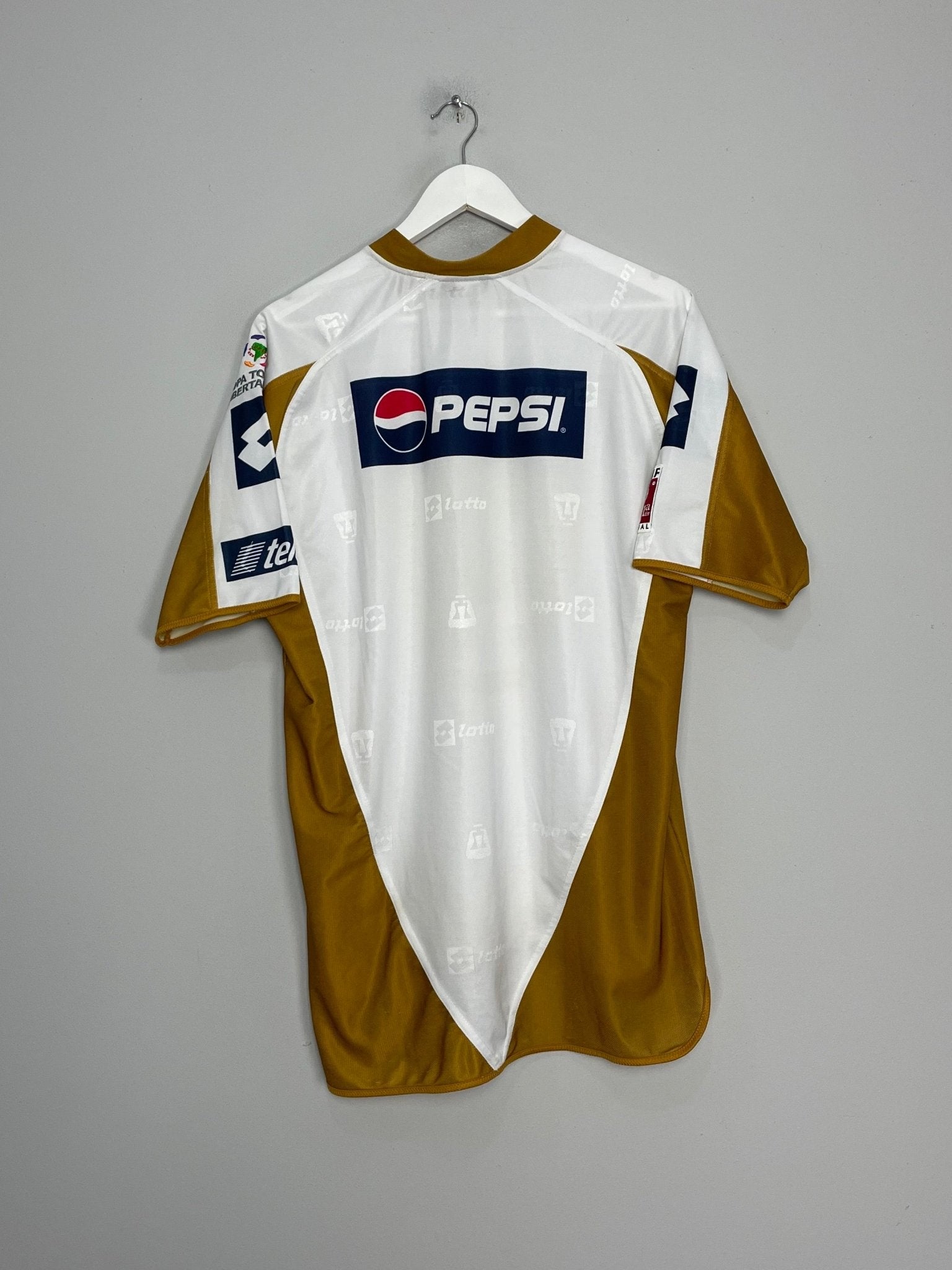 Shop 2003/04 UNAM PUMAS HOME SHIRT (M) LOTTO, classic football shirts, vintage football shirts & retro soccer jerseys at Cult Kits