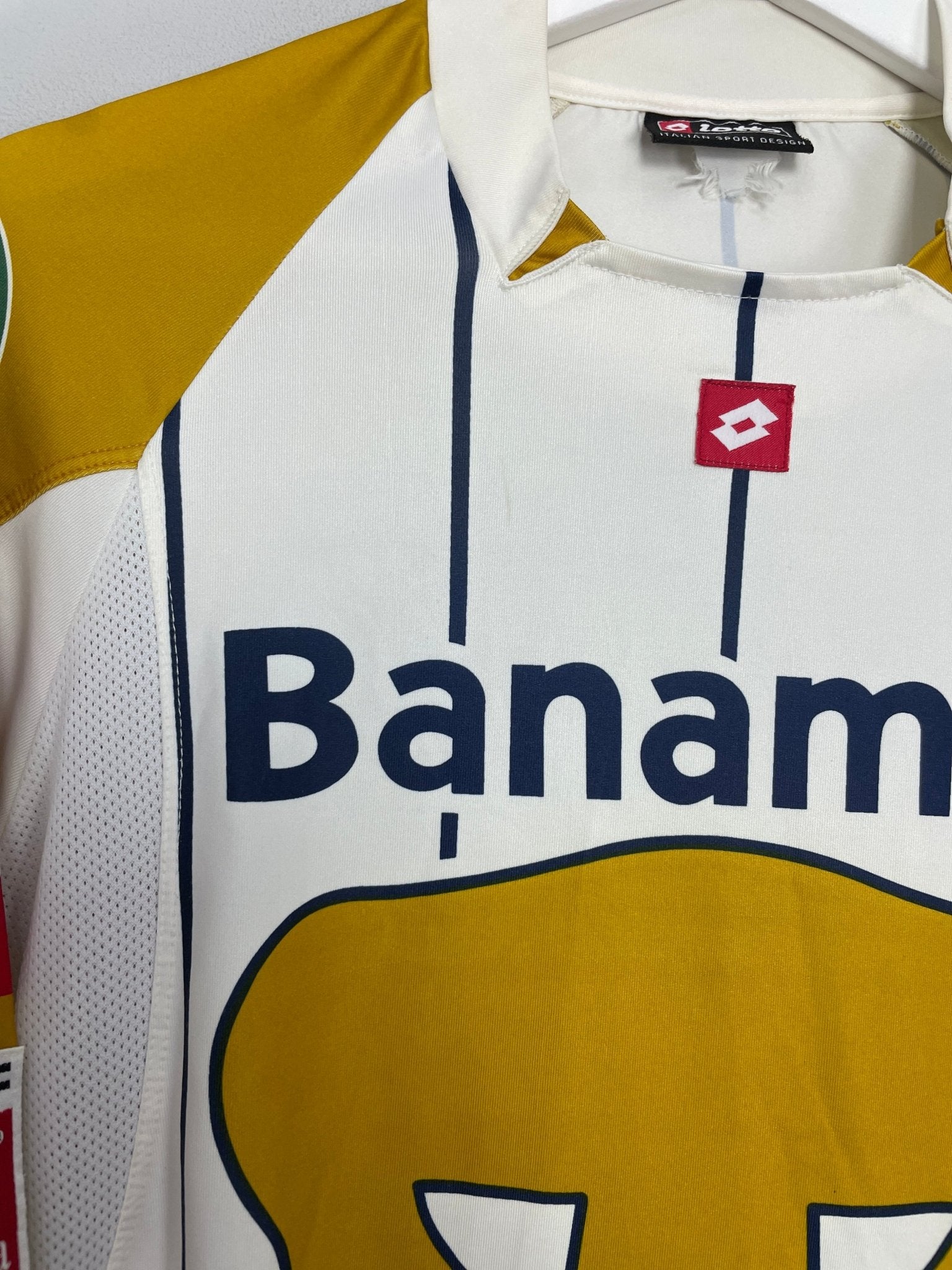 Shop 2003/04 UNAM PUMAS HOME SHIRT (S) LOTTO, classic football shirts, vintage football shirts & retro soccer jerseys at Cult Kits