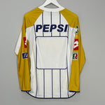 Shop 2003/04 UNAM PUMAS *SIGNED* L/S HOME SHIRT (M) LOTTO, classic football shirts, vintage football shirts & retro soccer jerseys at Cult Kits