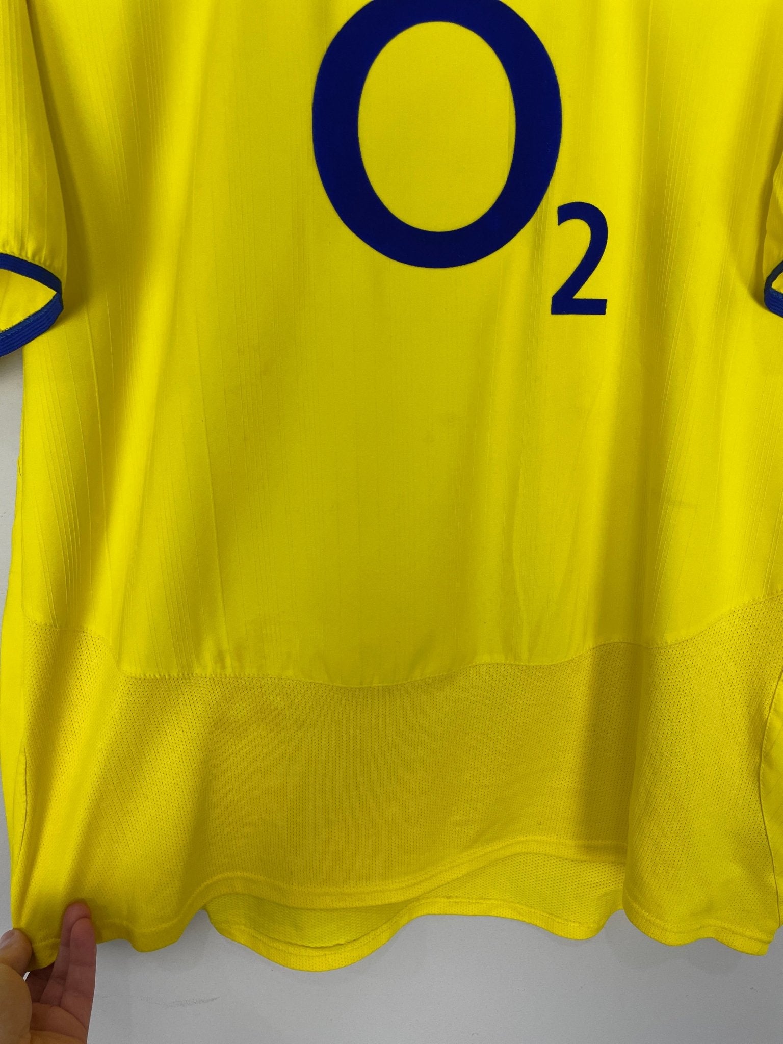 Shop 2003/05 ARSENAL HENRY #14 AWAY SHIRT (XL) NIKE, classic football shirts, vintage football shirts & retro soccer jerseys at Cult Kits
