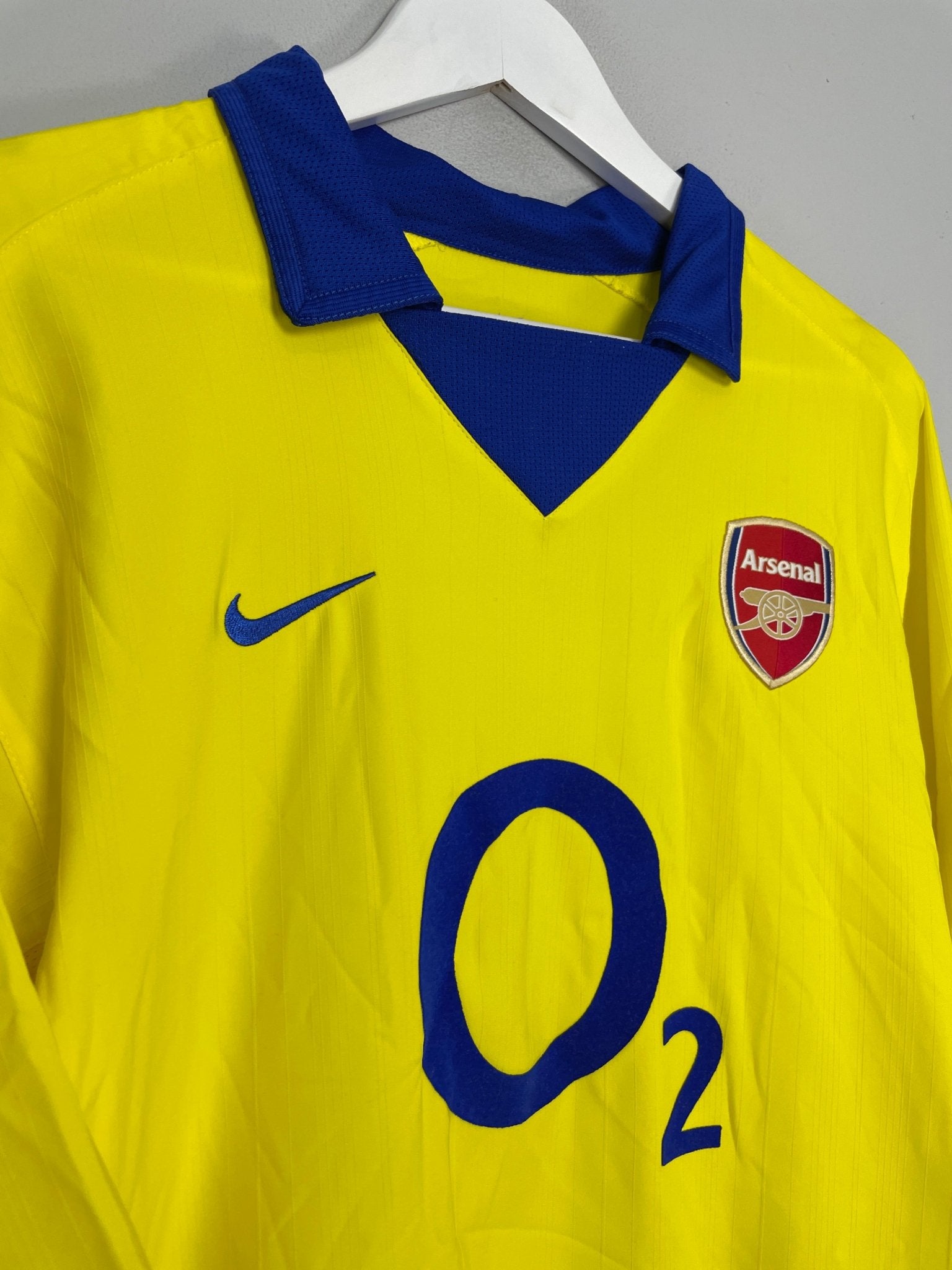 Shop 2003/05 ARSENAL PIRES #7 AWAY SHIRT (L) NIKE, classic football shirts, vintage football shirts & retro soccer jerseys at Cult Kits