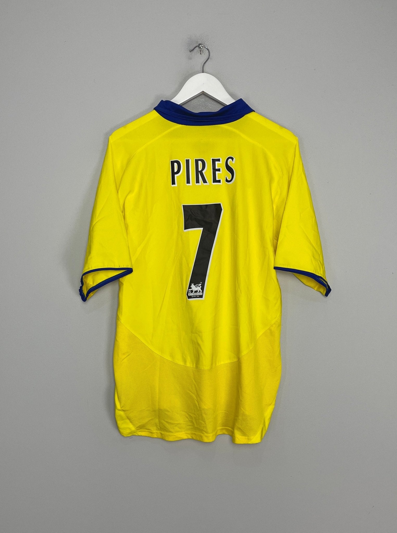 Shop 2003/05 ARSENAL PIRES #7 AWAY SHIRT (L) NIKE, classic football shirts, vintage football shirts & retro soccer jerseys at Cult Kits