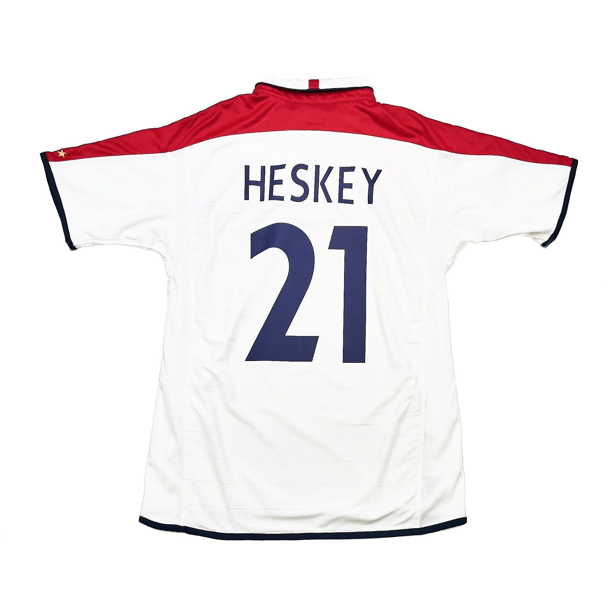 Buy 2003/05 England Heskey 21 *Signed* Home Shirt (L) Umbro ~ Free worldwide shipping ~ Authentic Vintage Football Shirts from Cult Kits