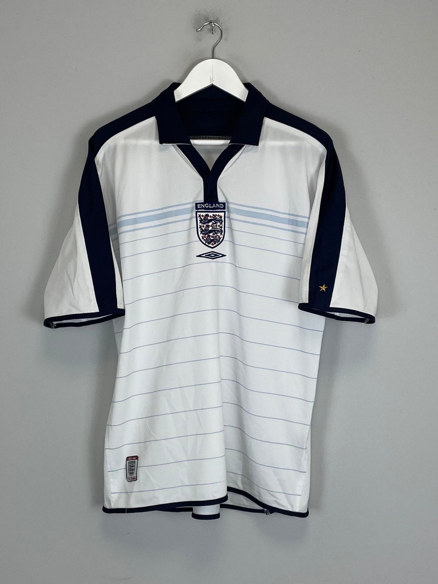 Shop 2003/05 ENGLAND TRAINING SHIRT (M) UMBRO, classic football shirts, vintage football shirts & retro soccer jerseys at Cult Kits