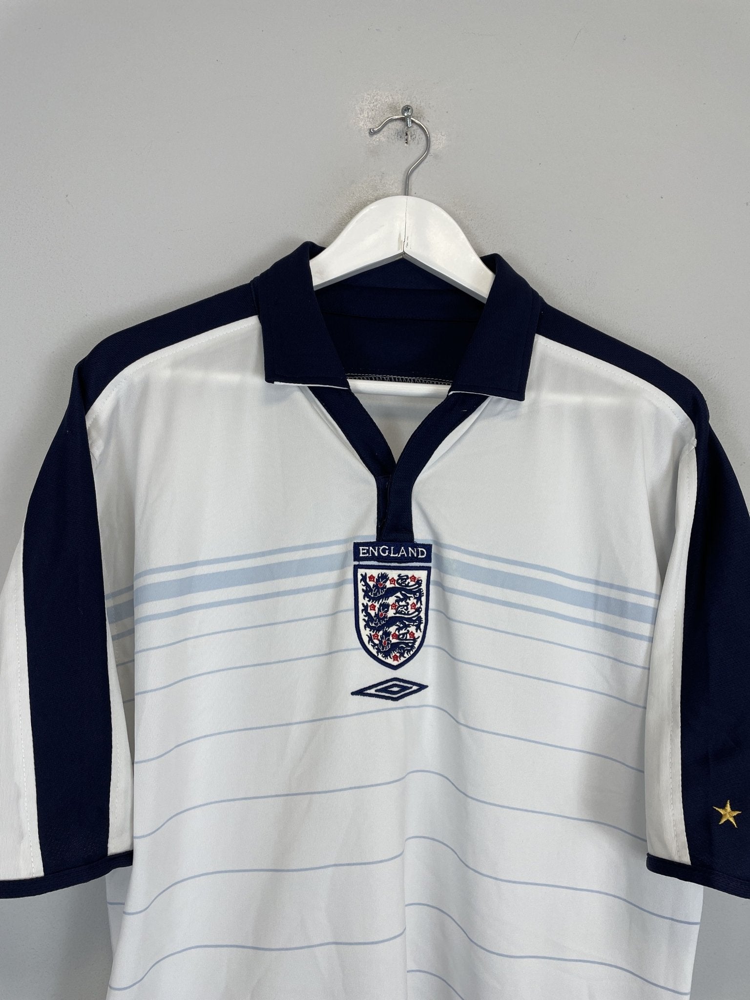 Shop 2003/05 ENGLAND TRAINING SHIRT (M) UMBRO, classic football shirts, vintage football shirts & retro soccer jerseys at Cult Kits