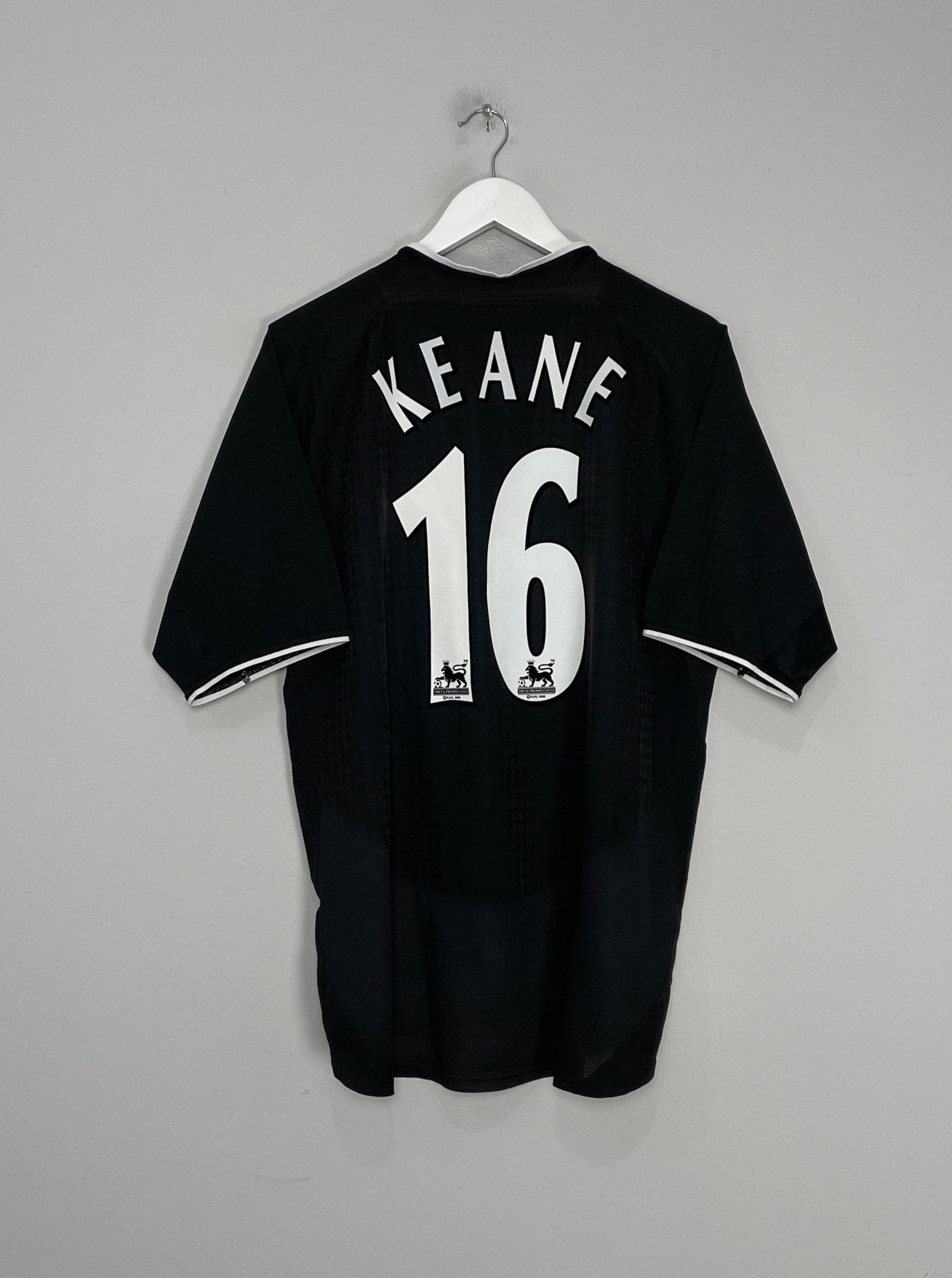 Shop 2003/05 MANCHESTER UNITED KEANE #16 AWAY SHIRT (L) NIKE, classic football shirts, vintage football shirts & retro soccer jerseys at Cult Kits