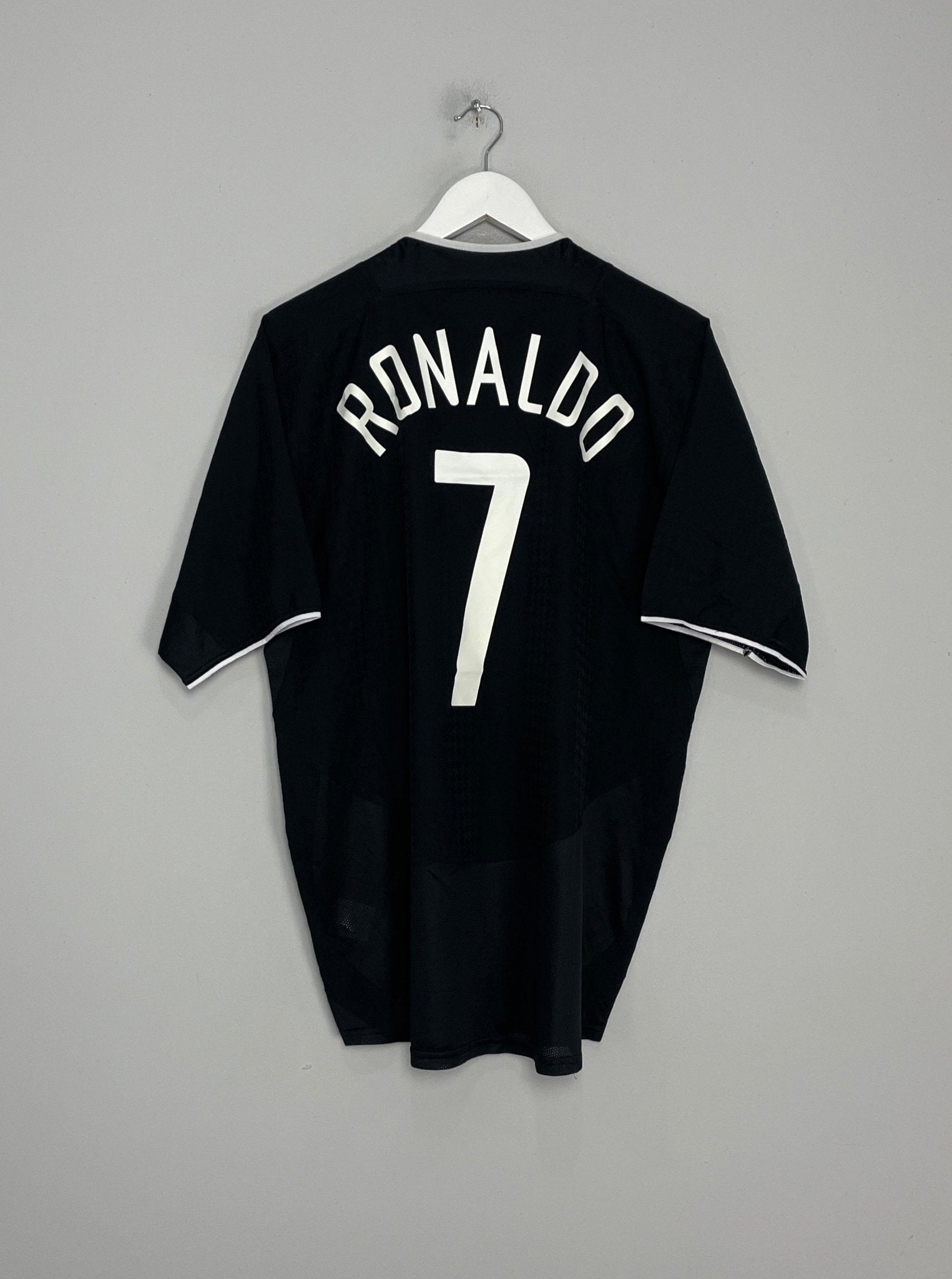 Shop 2003/05 MANCHESTER UNITED RONALDO #7 AWAY SHIRT (L) NIKE, classic football shirts, vintage football shirts & retro soccer jerseys at Cult Kits