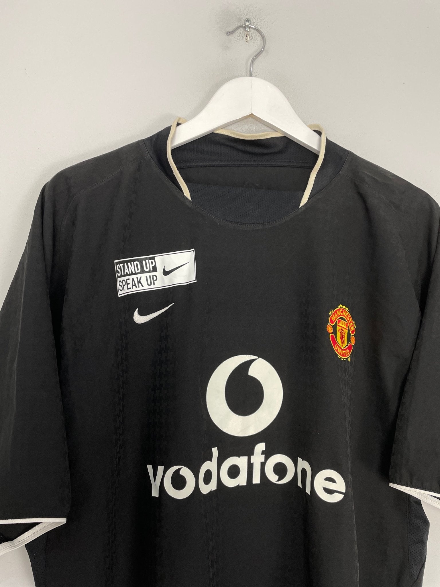 Shop 2003/05 MANCHESTER UNITED RONALDO #7 *STAND UP TO RACISM* AWAY SHIRT (M) NIKE, classic football shirts, vintage football shirts & retro soccer jerseys at Cult Kits