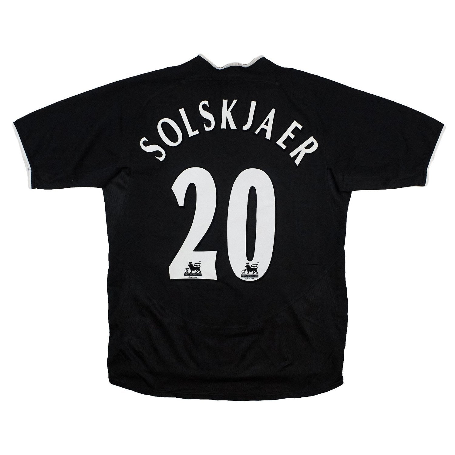 2003 Manchester United Nike football shirt - view 1 - Cult Kits