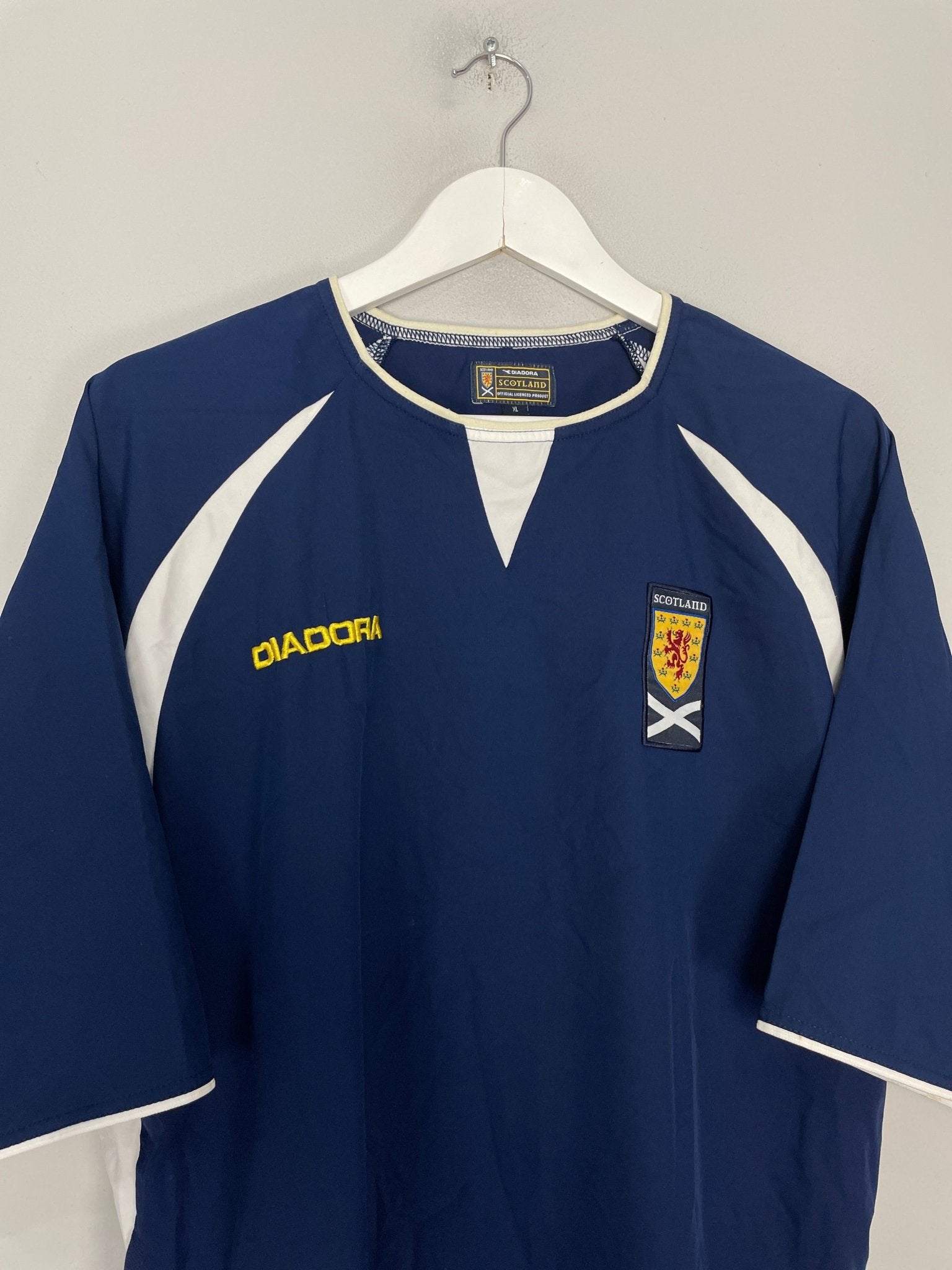 Shop 2003/05 SCOTLAND HOME SHIRT (XL) DIADORA, classic football shirts, vintage football shirts & retro soccer jerseys at Cult Kits