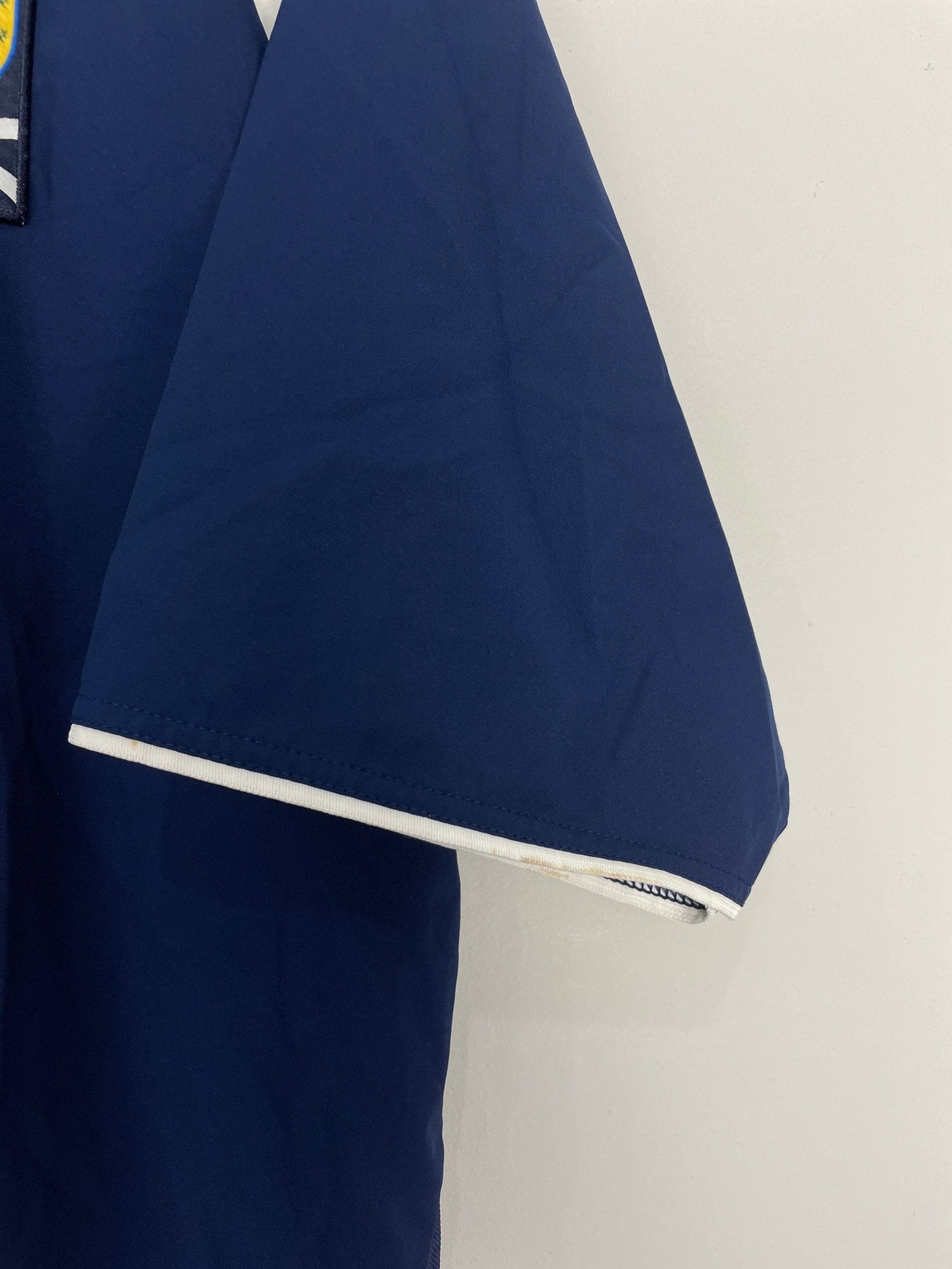 Shop 2003/05 SCOTLAND HOME SHIRT (XL) DIADORA, classic football shirts, vintage football shirts & retro soccer jerseys at Cult Kits