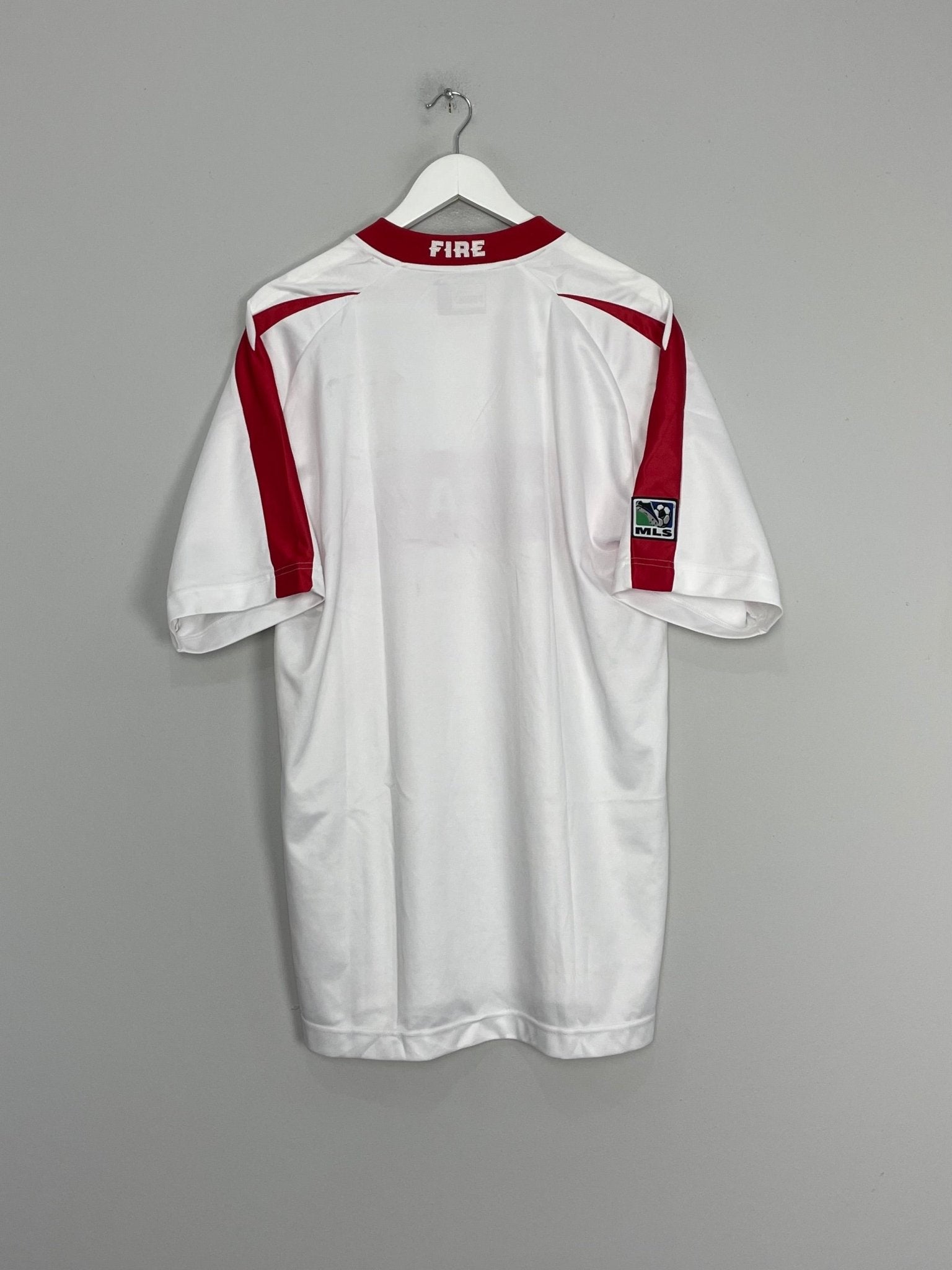 Shop 2004 CHICAGO FIRE AWAY SHIRT (XL) PUMA, classic football shirts, vintage football shirts & retro soccer jerseys at Cult Kits
