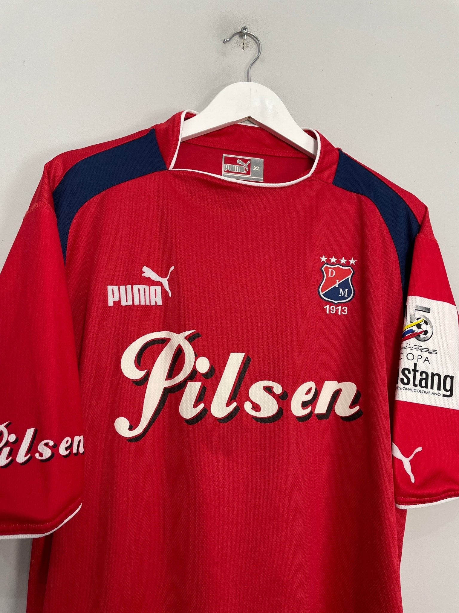 Shop 2004 INDEPENDIENTE MEDELLIN HOME SHIRT (XL) PUMA, classic football shirts, vintage football shirts & retro soccer jerseys at Cult Kits