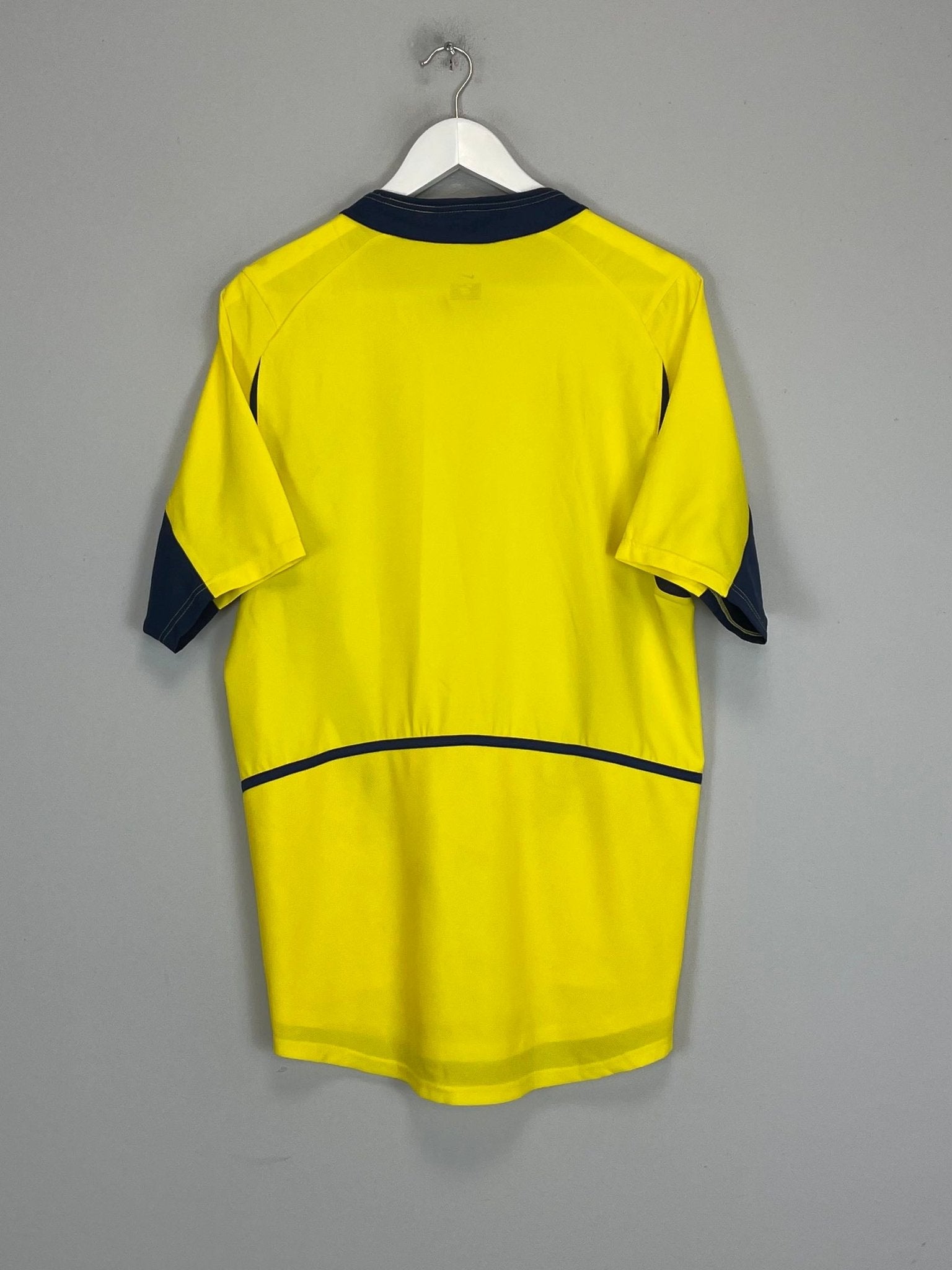 Shop 2004 MEXICO GK SHIRT (S) NIKE, classic football shirts, vintage football shirts & retro soccer jerseys at Cult Kits