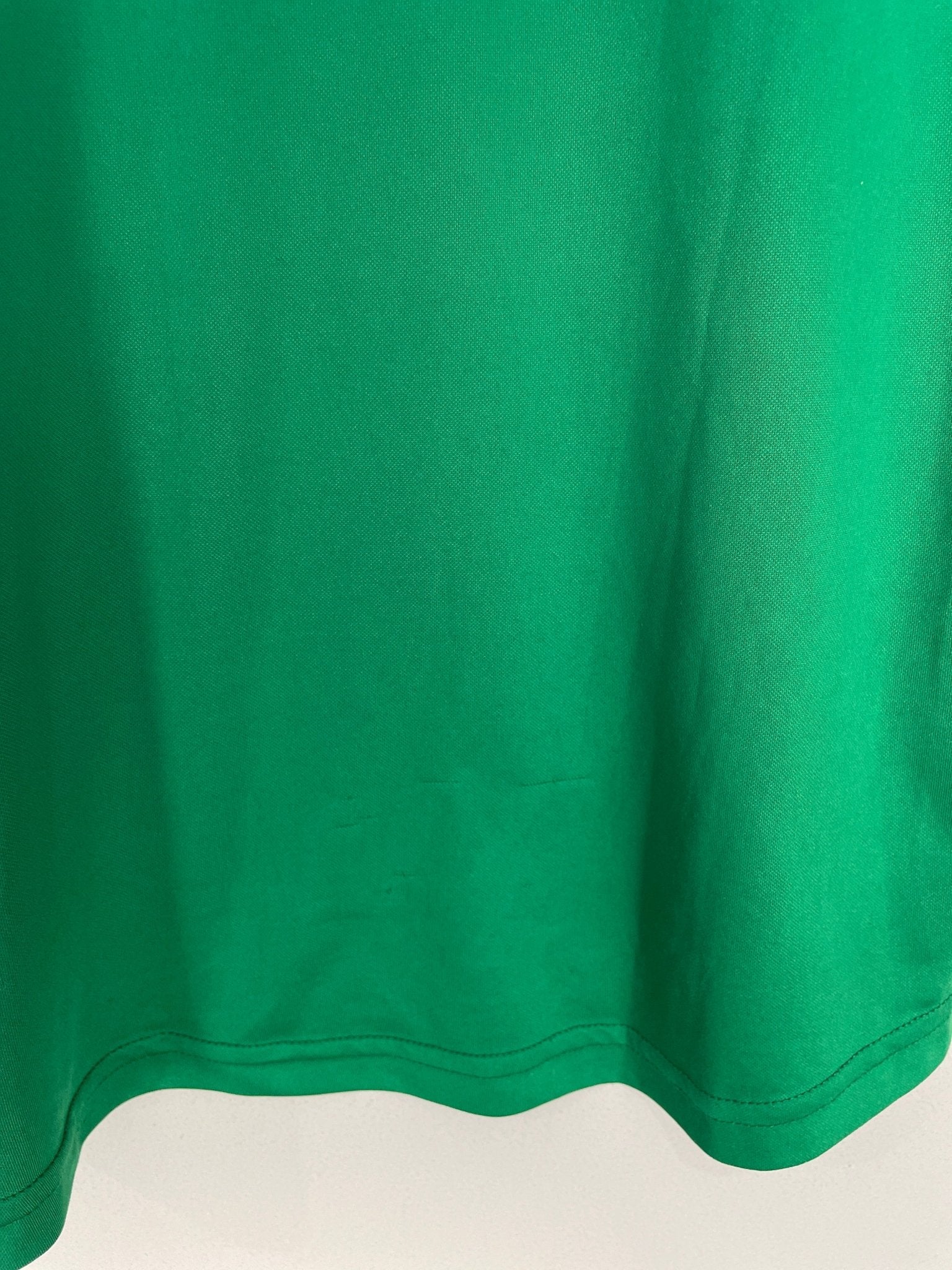 Shop 2004 MEXICO OLYMPIC SHIRT (M) ATLETICA, classic football shirts, vintage football shirts & retro soccer jerseys at Cult Kits