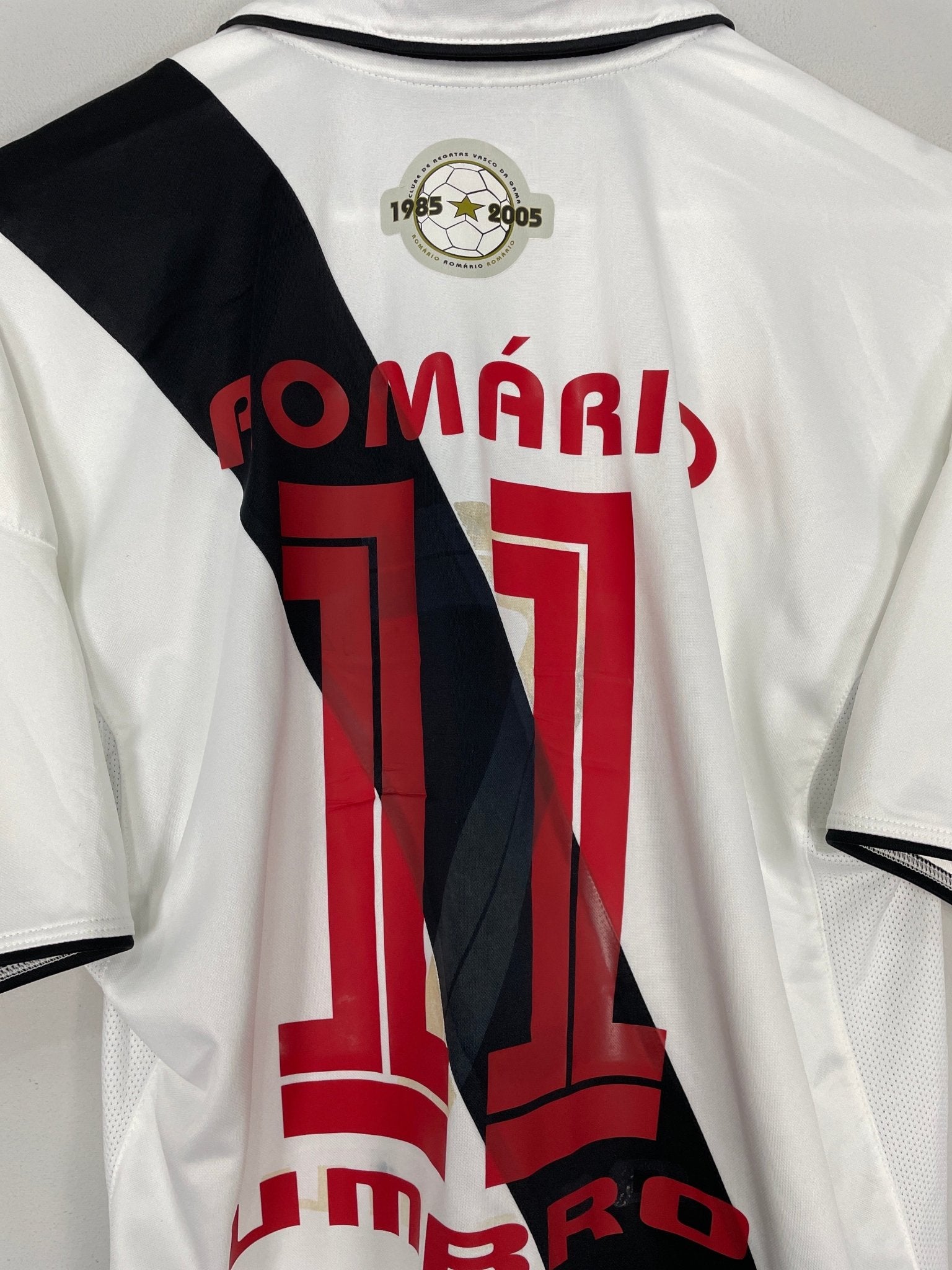 Shop 2004 VASCO DA GAMA ROMARIO #11 AWAY SHIRT (L) UMBRO, classic football shirts, vintage football shirts & retro soccer jerseys at Cult Kits