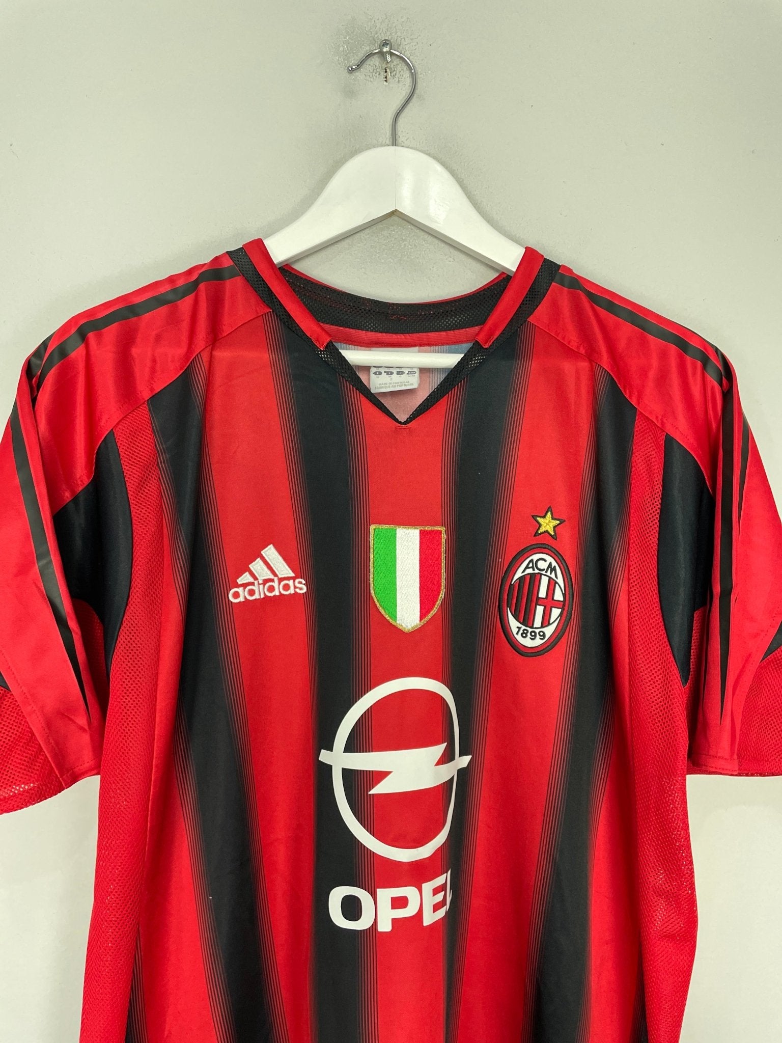 Shop 2004/05 AC MILAN KAKA #22 HOME SHIRT (M) ADIDAS, classic football shirts, vintage football shirts & retro soccer jerseys at Cult Kits