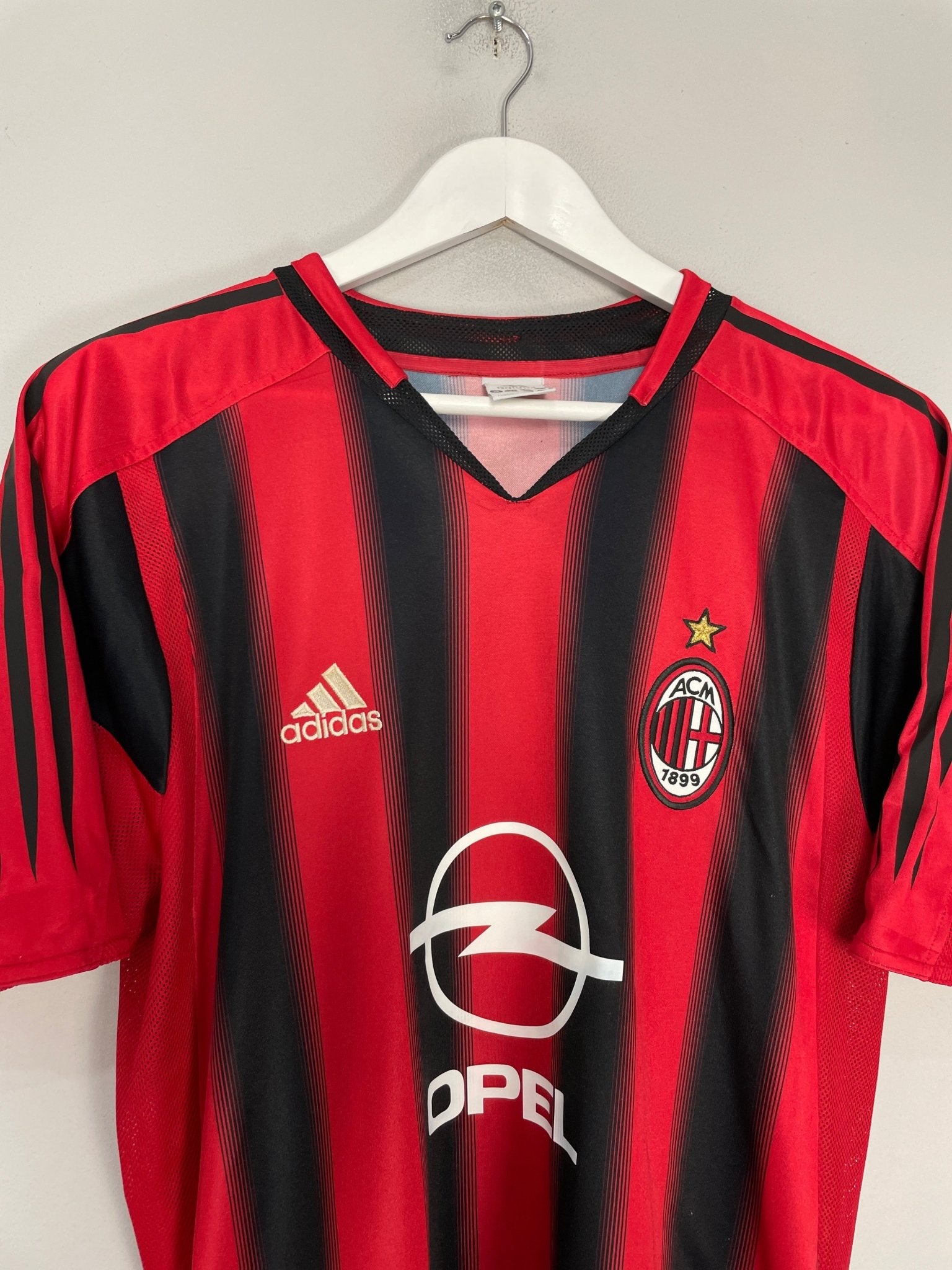 Shop 2004/05 AC MILAN RUI COSTA #10 HOME SHIRT (L) ADIDAS, classic football shirts, vintage football shirts & retro soccer jerseys at Cult Kits