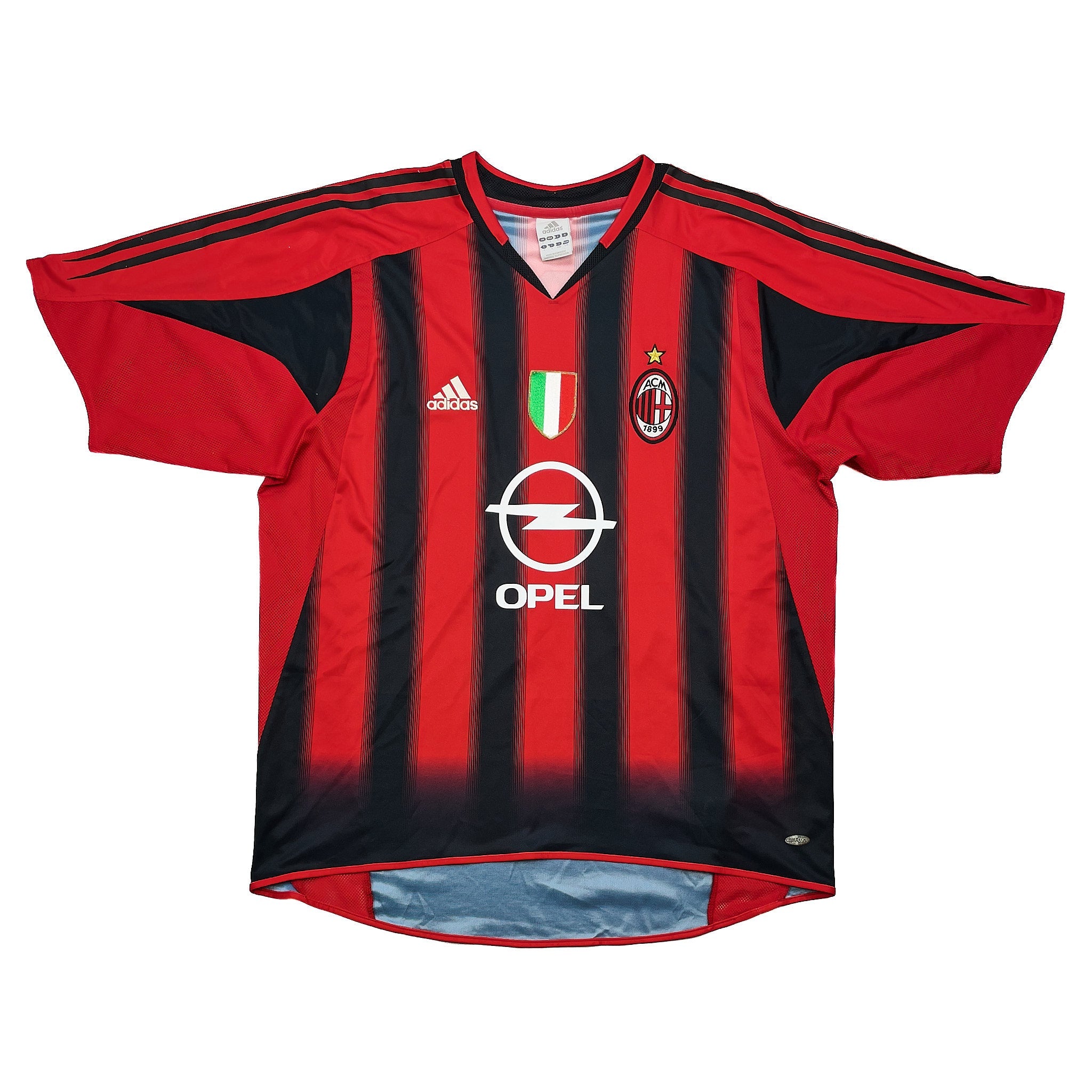 Buy 2004/05 AC Milan Seedorf 20 Home Shirt (L) Adidas ~ Free worldwide shipping ~ Authentic Vintage Football Shirts from Cult Kits
