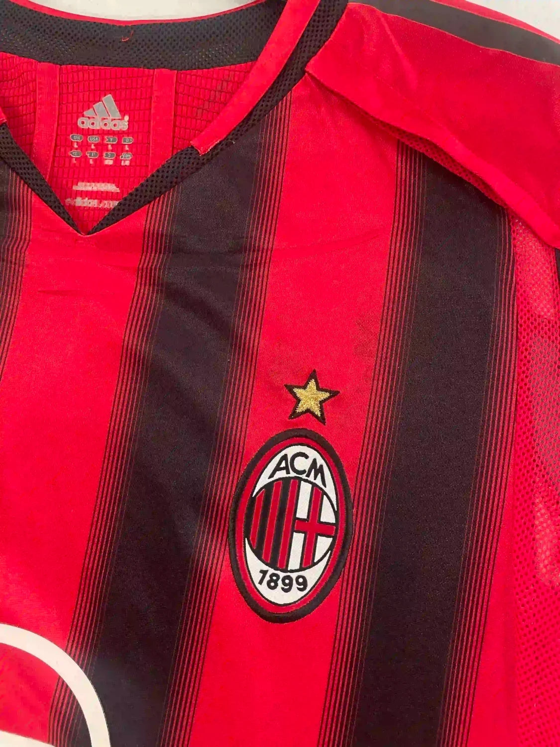 2004 AC Milan Adidas football shirt - view 3 - Cult Kits