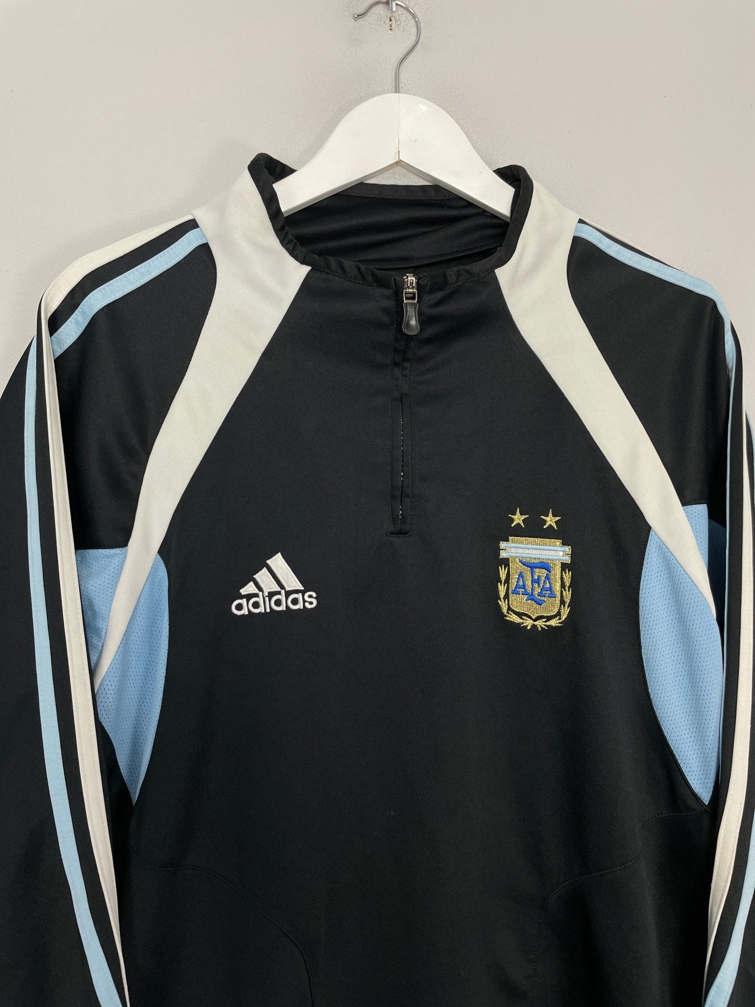 Shop 2004/05 ARGENTINA 1/4 ZIP JACKET (XL) ADIDAS, classic football shirts, vintage football shirts & retro soccer jerseys at Cult Kits