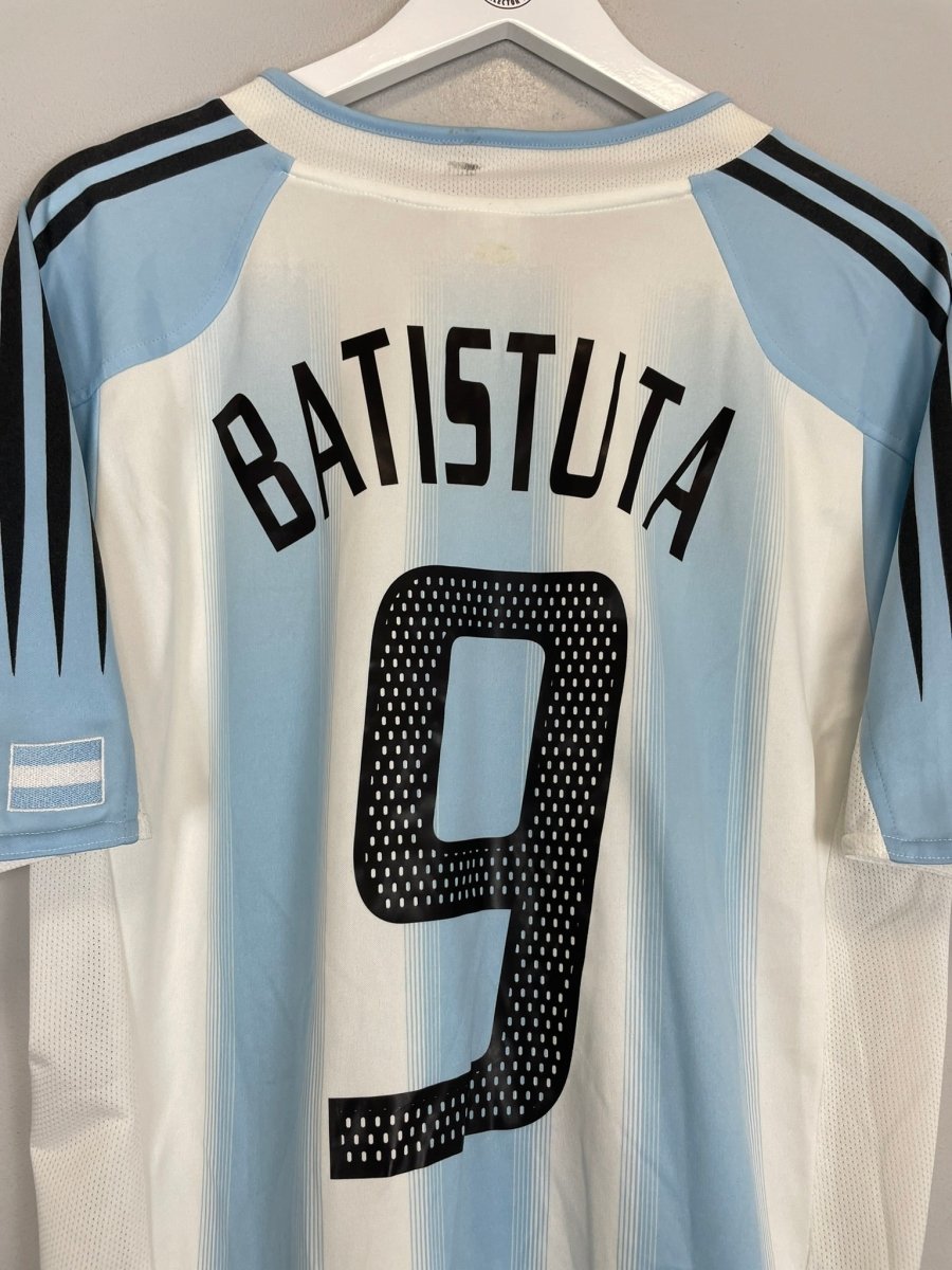 2004/05 ARGENTINA BATISTUTA 9 HOME SHIRT (M) ADIDAS - Cult Kits - Medium - Buy Vintage Football Shirts, Authentic Retro Football Shirts For Sale, Classic Football Shirts & Soccer Jersey