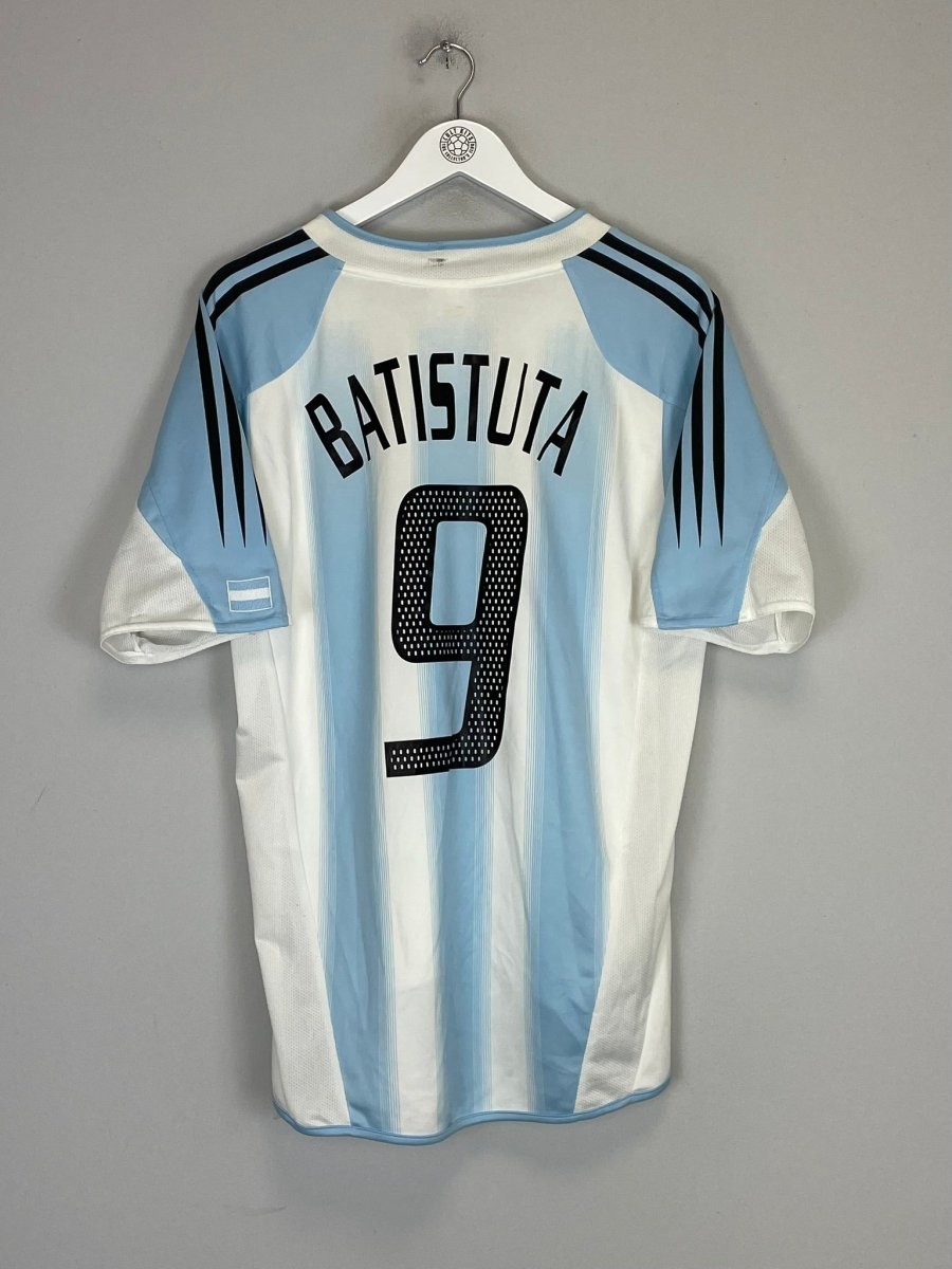 2004/05 ARGENTINA BATISTUTA 9 HOME SHIRT (M) ADIDAS - Cult Kits - Medium - Buy Vintage Football Shirts, Authentic Retro Football Shirts For Sale, Classic Football Shirts & Soccer Jersey
