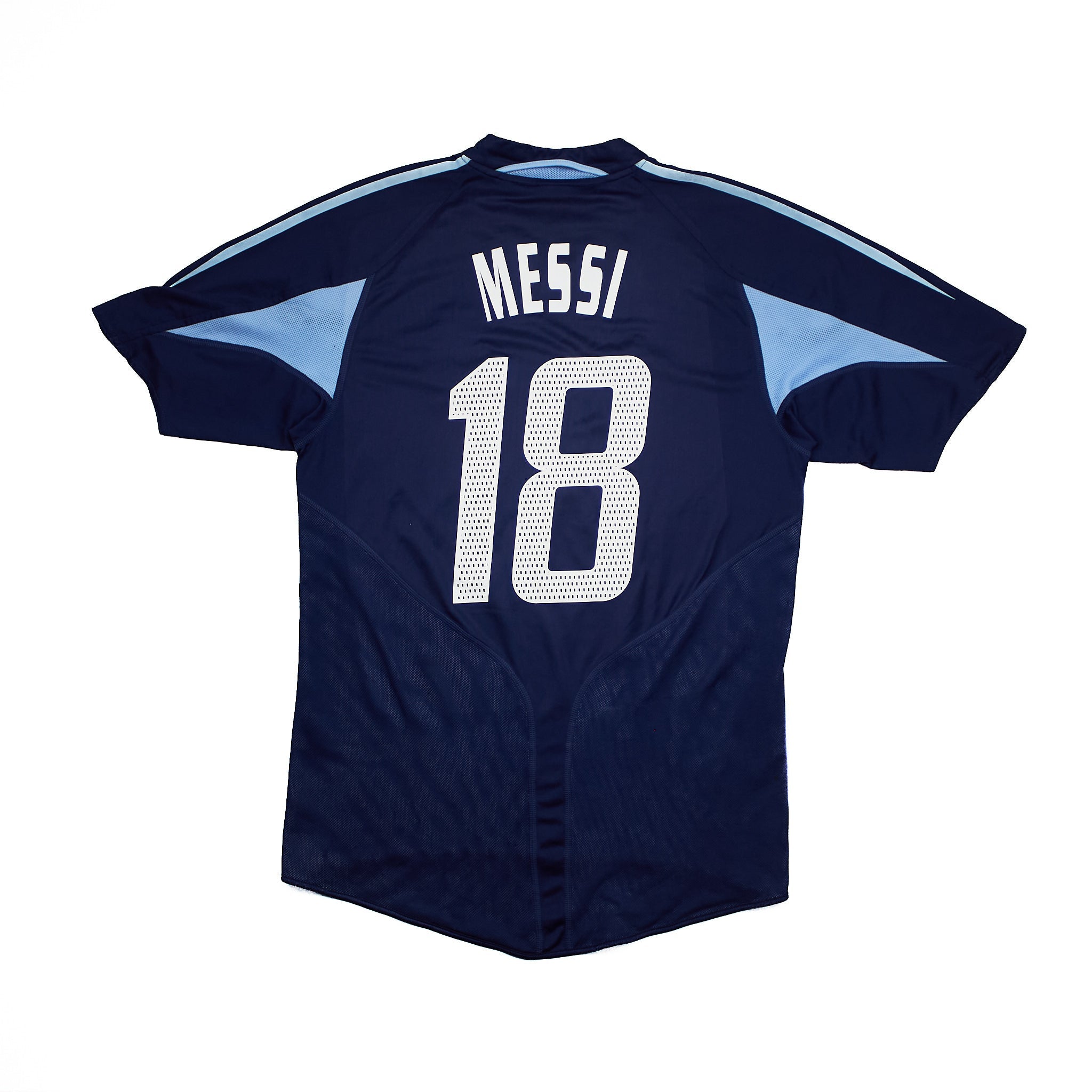 Buy 2004/05 Argentina Messi 18 Away Shirt (M) Adidas ~ Free worldwide shipping ~ Authentic Vintage Football Shirts from Cult Kits