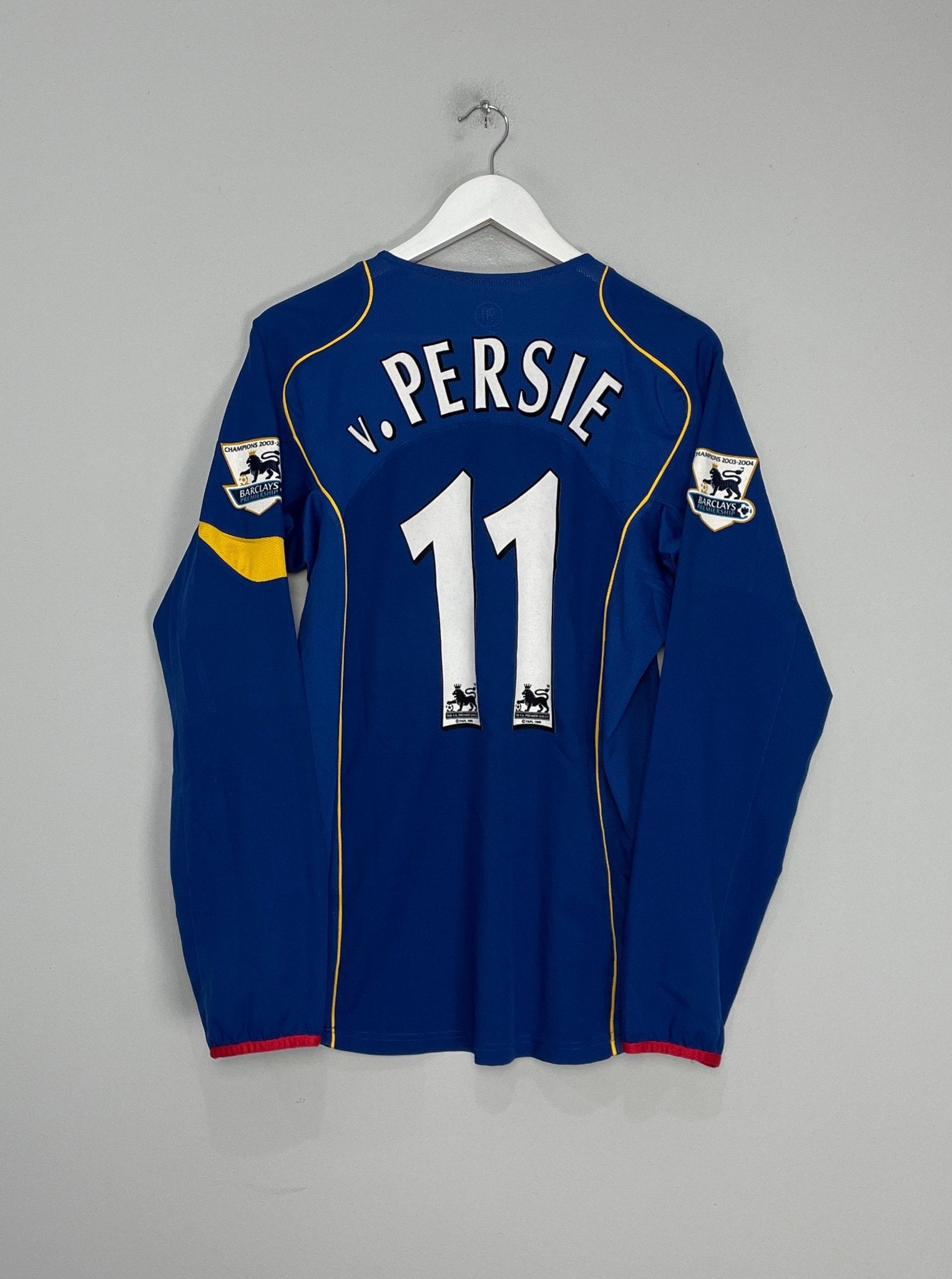 Shop 2004/05 ARSENAL V.PERSIE #11 L/S AWAY SHIRT (M) NIKE, classic football shirts, vintage football shirts & retro soccer jerseys at Cult Kits