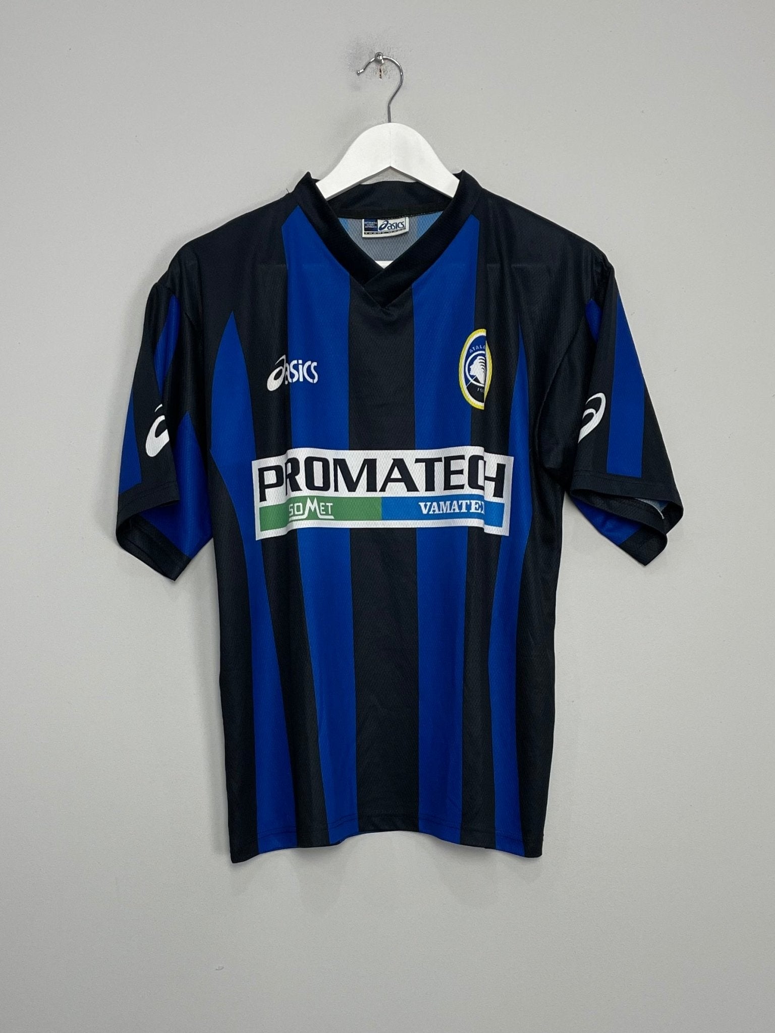 Shop 2004/05 ATALANTA HOME SHIRT (M) ASICS, classic football shirts, vintage football shirts & retro soccer jerseys at Cult Kits