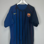 2004/05 BARCELONA RONALDINHO 10 AWAY SHIRT (XL) NIKE - Cult Kits - XL - Buy Vintage Football Shirts, Authentic Retro Football Shirts For Sale, Classic Football Shirts & Soccer Jersey