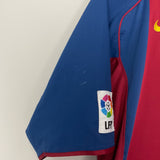 Shop 2004/05 BARCELONA RONALDINHO #10 HOME SHIRT (M) NIKE, classic football shirts, vintage football shirts & retro soccer jerseys at Cult Kits