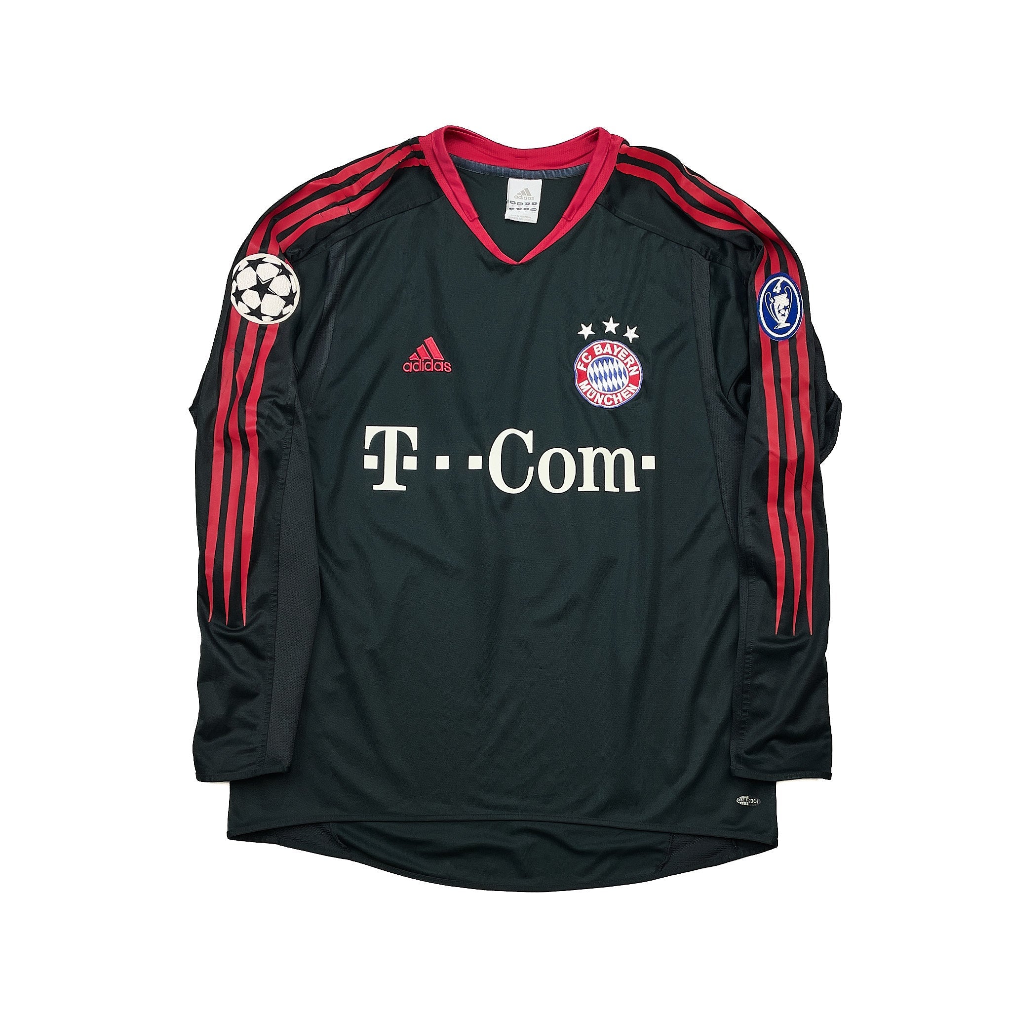 Buy 2004/05 Bayern Munich Ballack 13 L/S C/L Third Shirt (M) Adidas ~ Free worldwide shipping ~ Authentic Vintage Football Shirts from Cult Kits