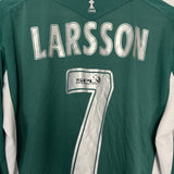 Shop 2004/05 CELTIC LARSSON #7 L/S AWAY SHIRT (XL) UMBRO, classic football shirts, vintage football shirts & retro soccer jerseys at Cult Kits