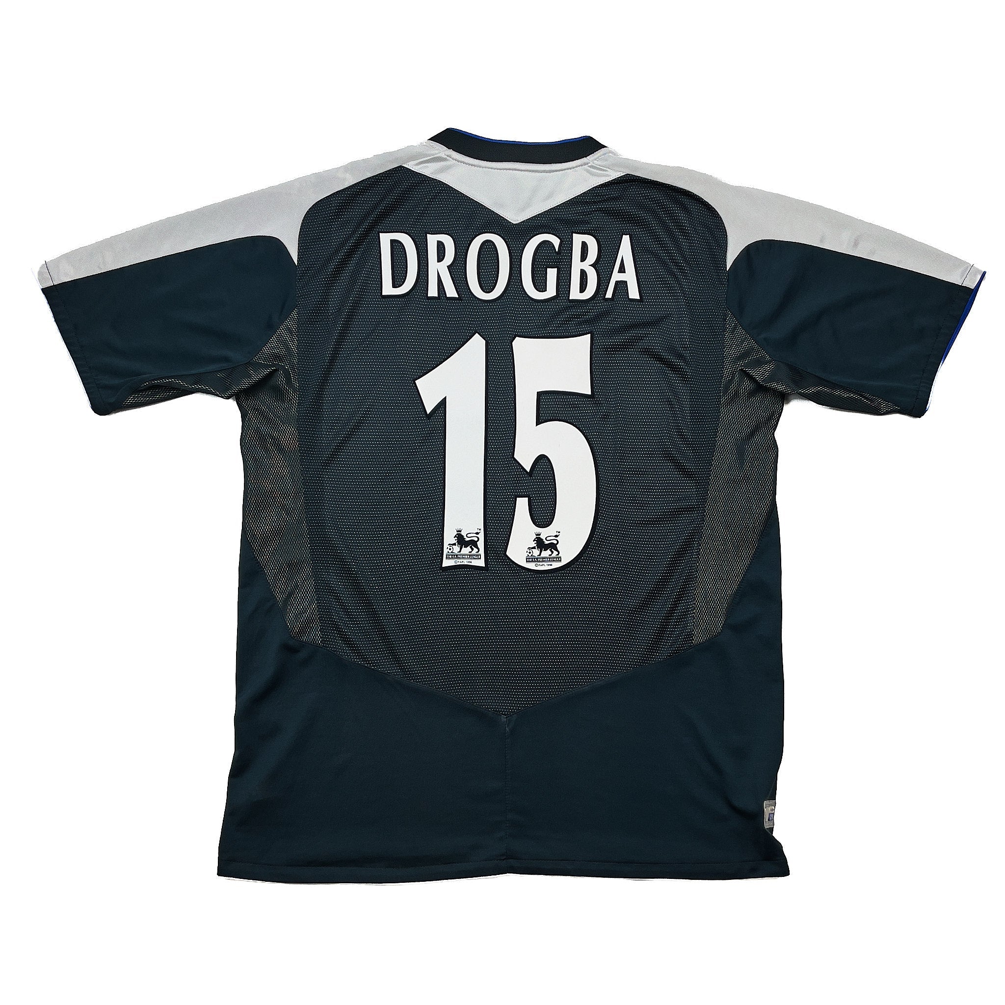 Buy 2004/05 Chelsea Drogba 15 Away Shirt (L) Umbro ~ Free worldwide shipping ~ Authentic Vintage Football Shirts from Cult Kits